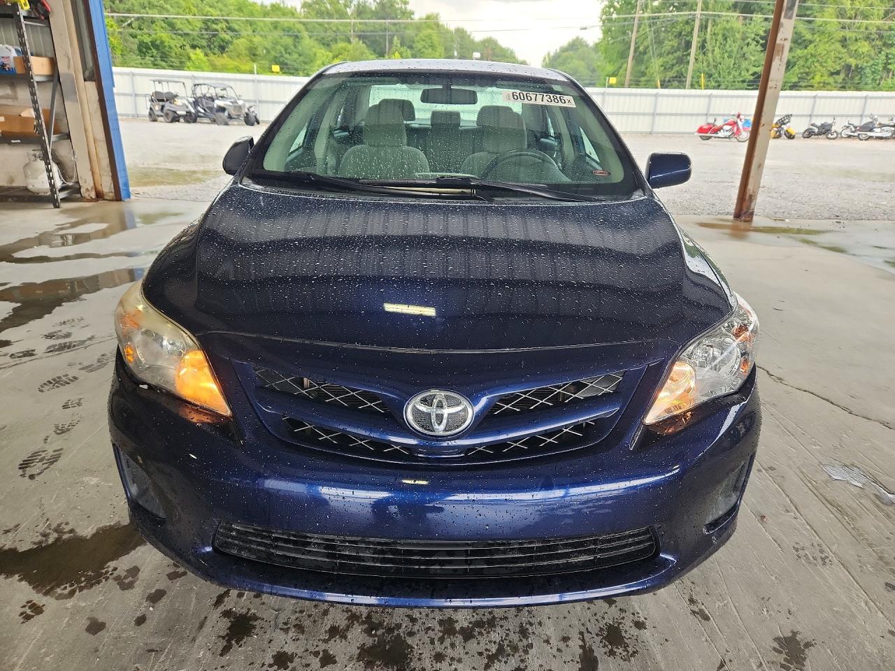 2011 Toyota Corolla Le Blue vin: 2T1BU4EEXBC687490