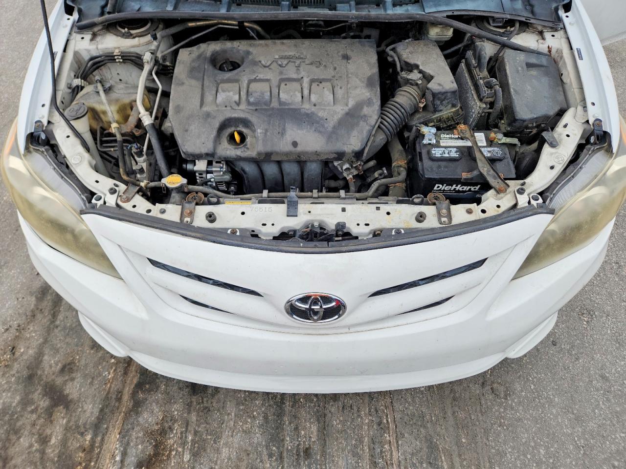 2011 Toyota Corolla S White vin: 2T1BU4EEXBC688588