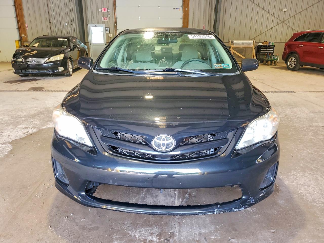 2011 Toyota Corolla Le Black vin: 2T1BU4EEXBC702411