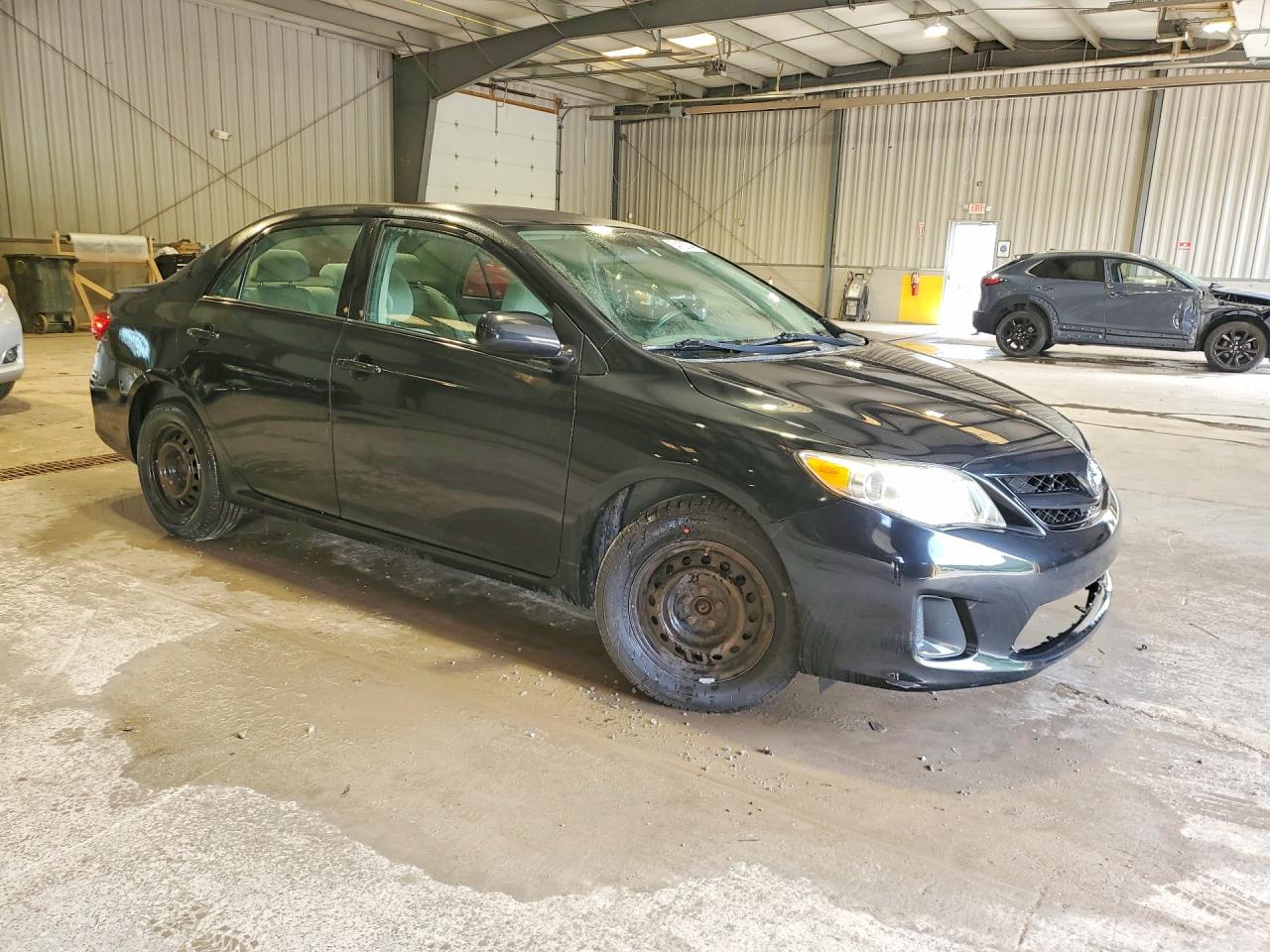 2011 Toyota Corolla Le Black vin: 2T1BU4EEXBC702411