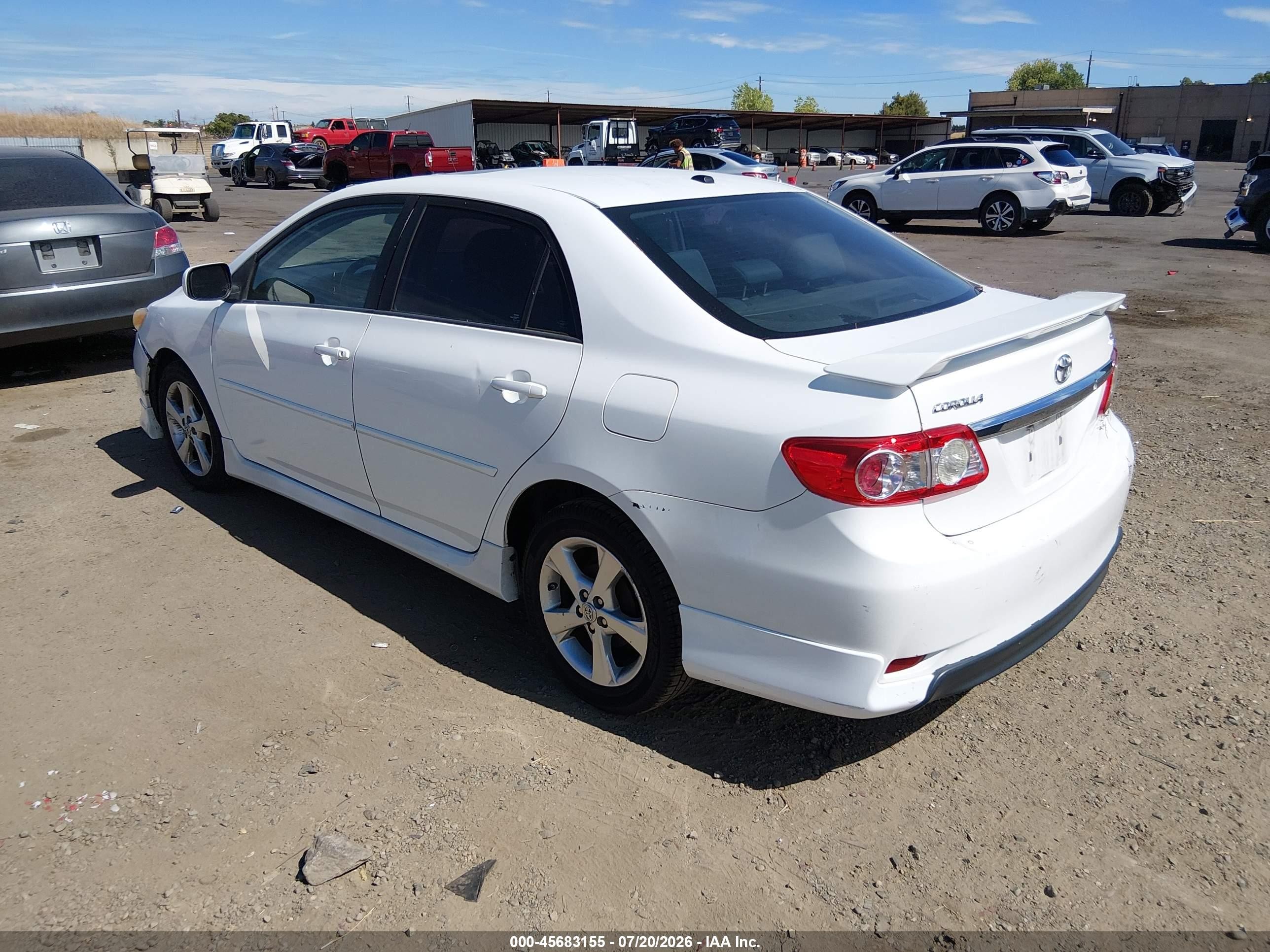 2011 Toyota Corolla S White vin: 2T1BU4EEXBC718284