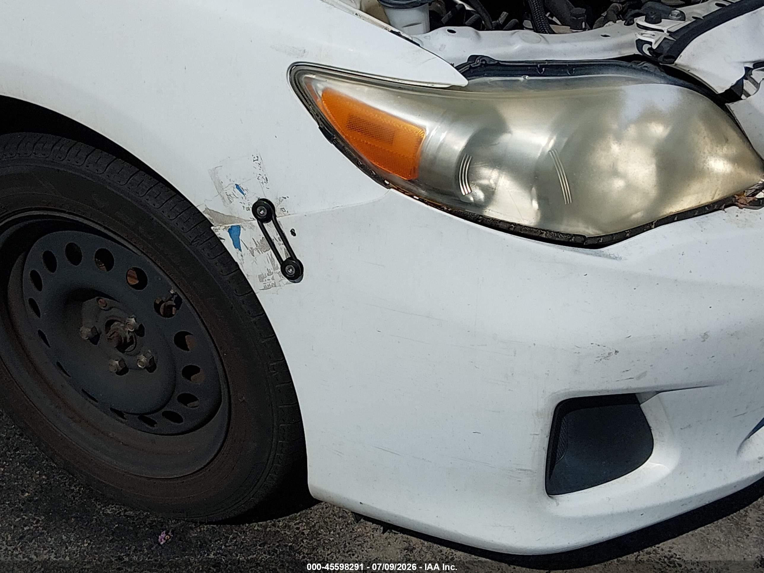 2011 Toyota Corolla Le White vin: 2T1BU4EEXBC727602