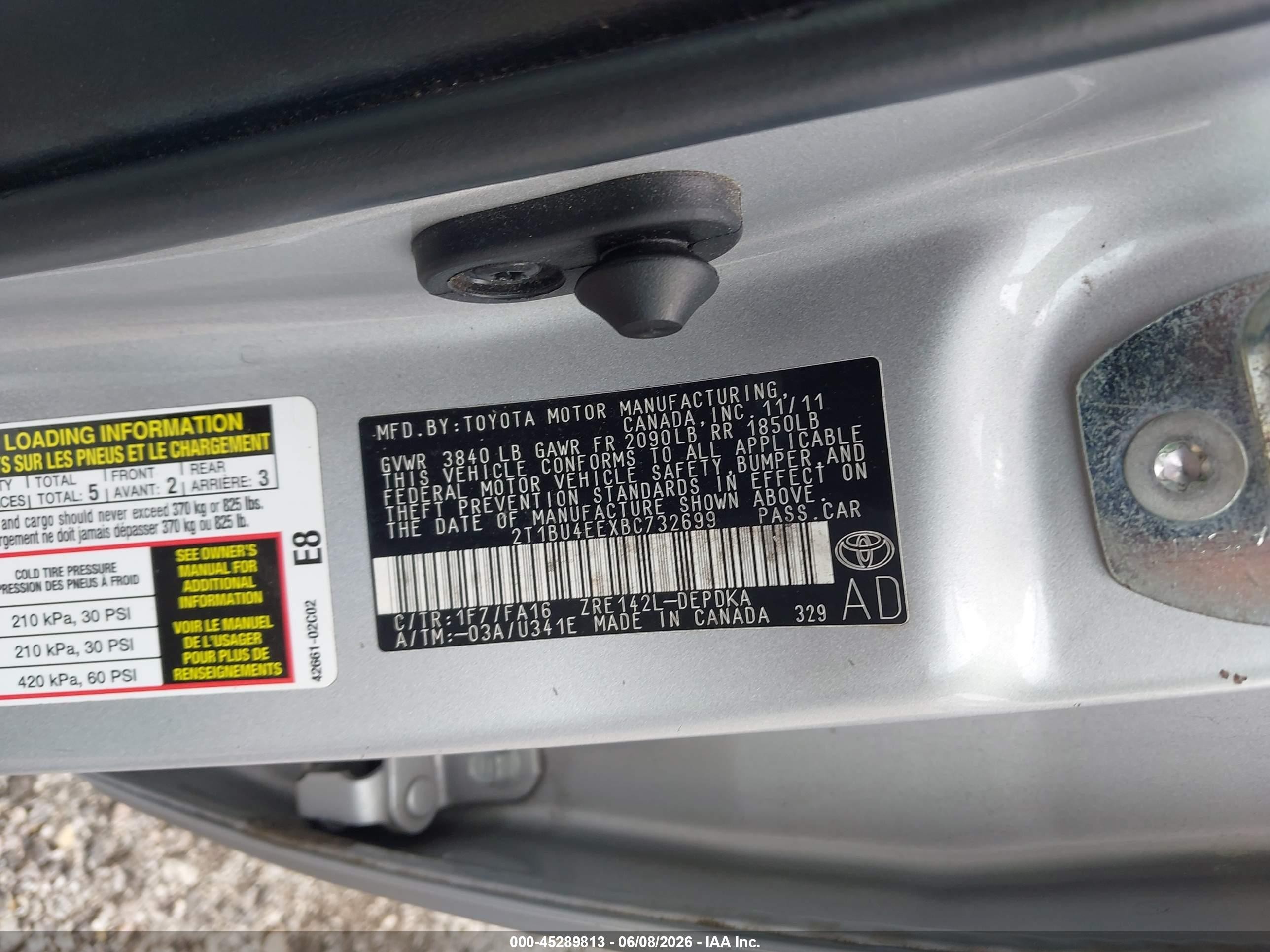 2011 Toyota Corolla   Silver vin: 2T1BU4EEXBC732699
