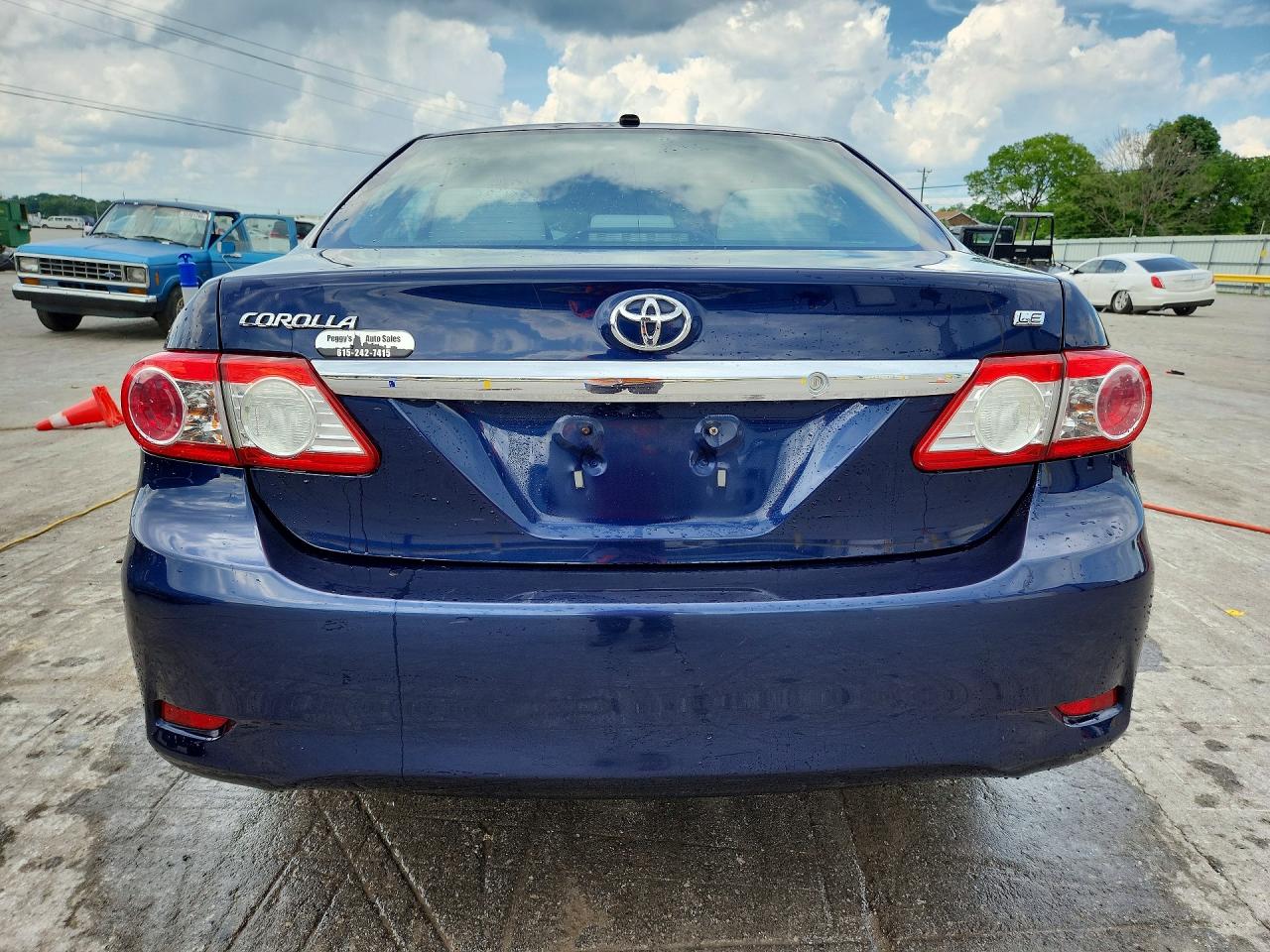 2011 Toyota Corolla Le Blue vin: 2T1BU4EEXBC739586
