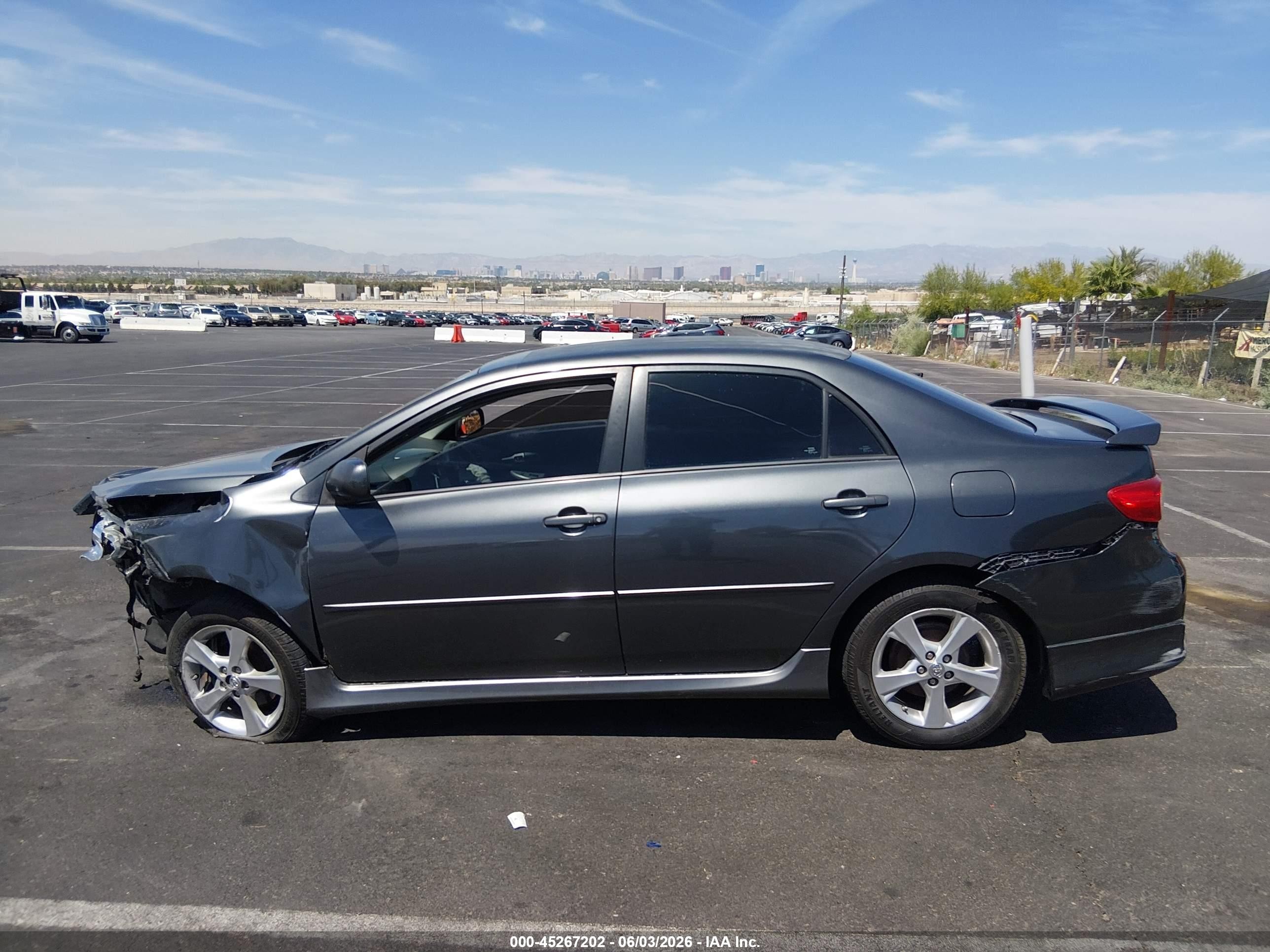 2011 Toyota Corolla S Gray vin: 2T1BU4EEXBC739782