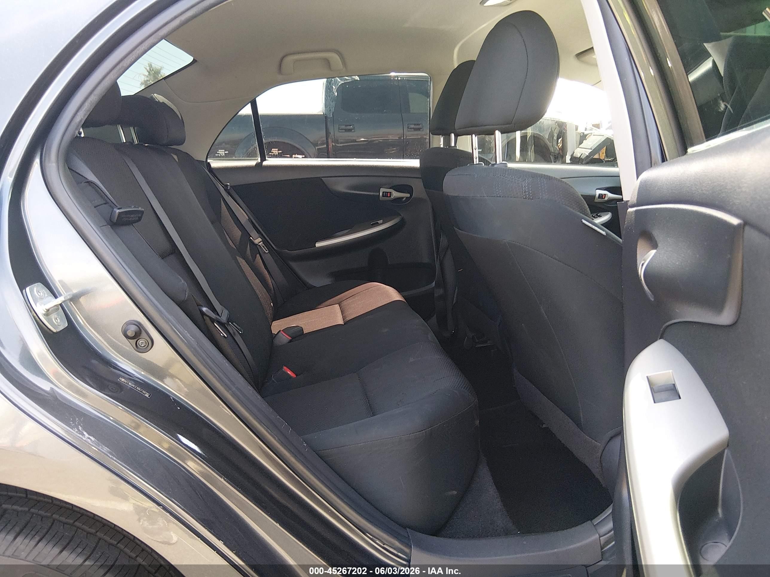 2011 Toyota Corolla S Gray vin: 2T1BU4EEXBC739782