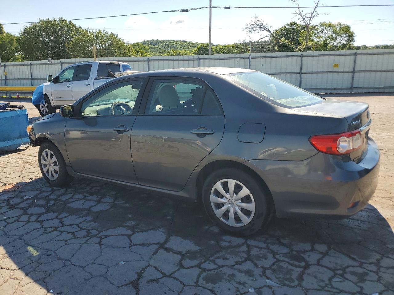 2011 Toyota Corolla Le Gray vin: 2T1BU4EEXBC743010