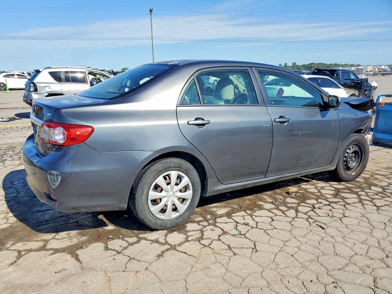 2011 Toyota Corolla Le Gray vin: 2T1BU4EEXBC743010