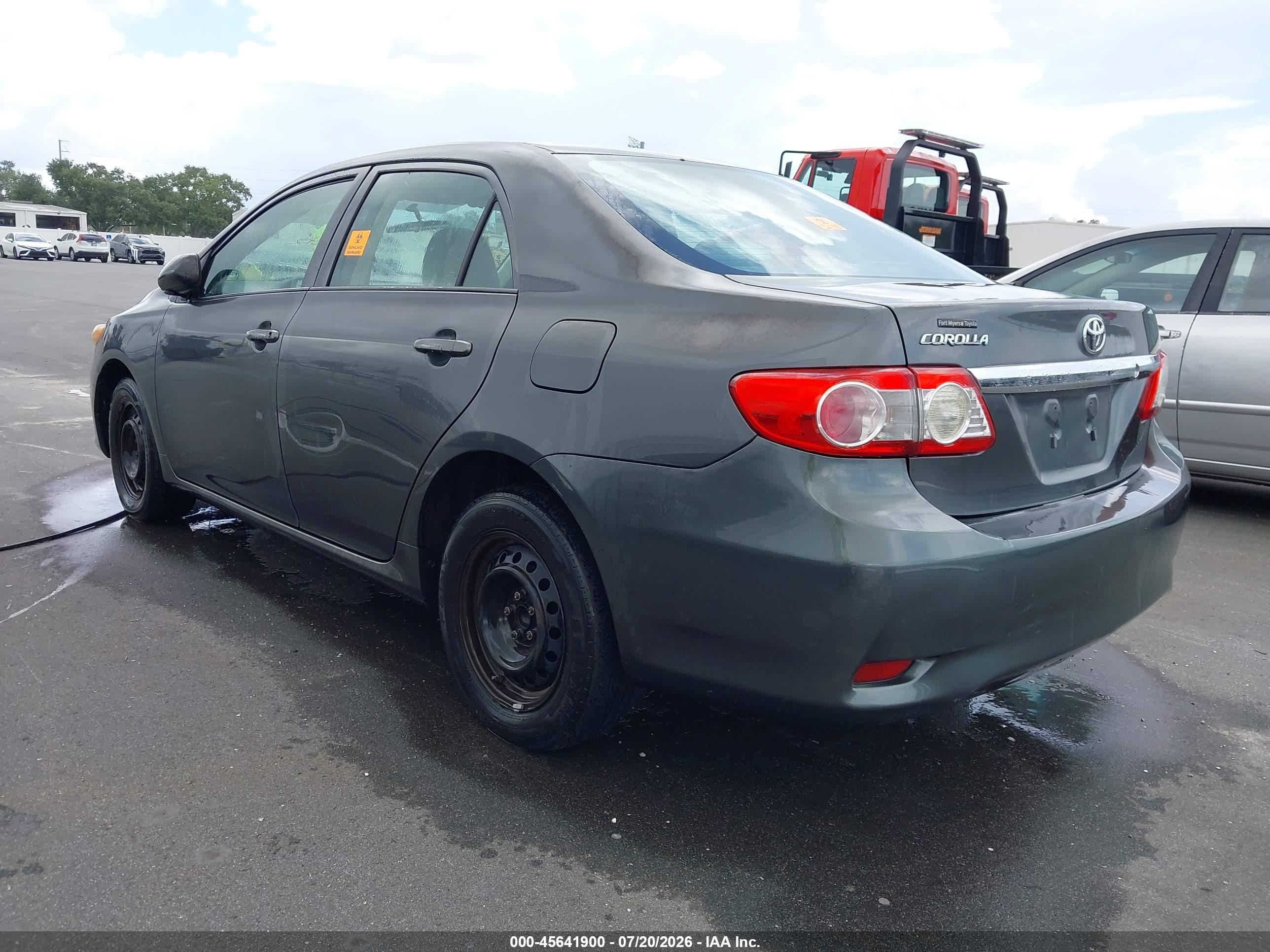 2011 Toyota Corolla   Gray vin: 2T1BU4EEXBC748501
