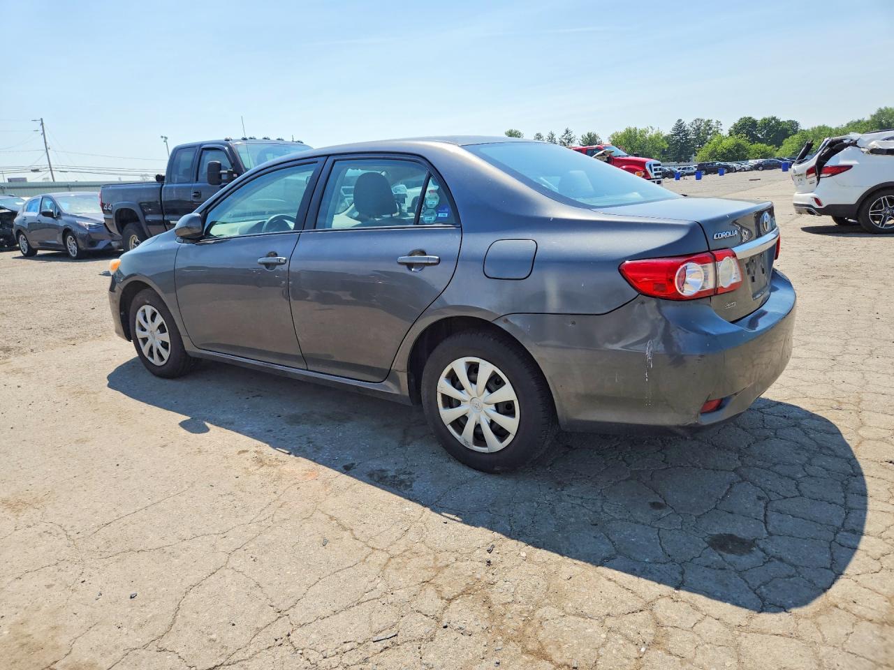 2011 Toyota Corolla Le Gray vin: 2T1BU4EEXBC749700