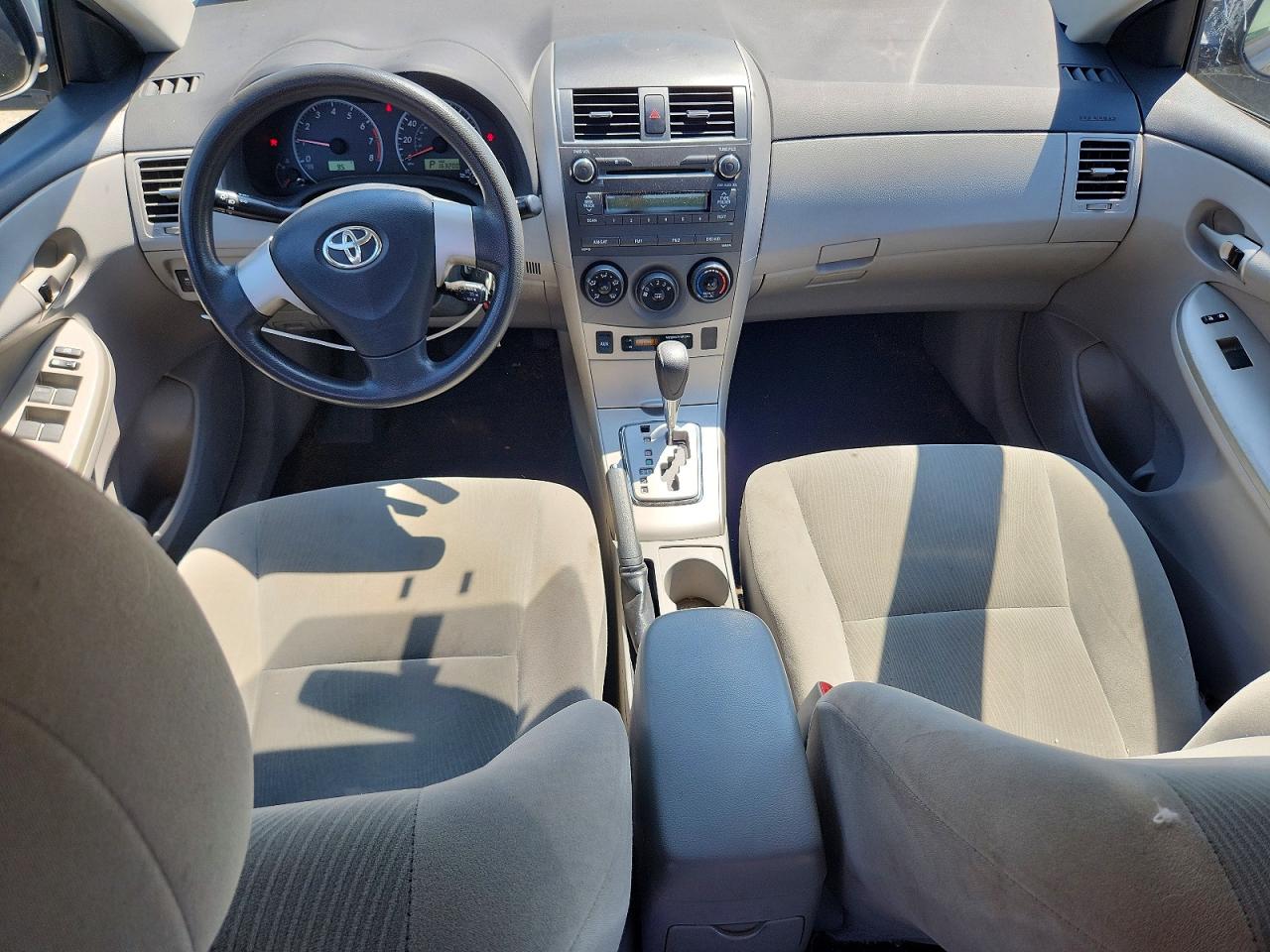 2011 Toyota Corolla Le Gray vin: 2T1BU4EEXBC749700