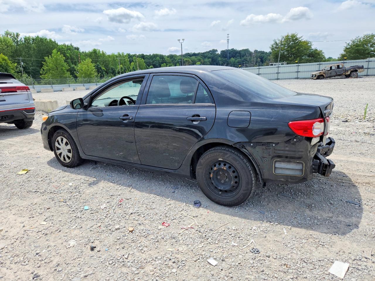 2011 Toyota Corolla Le Black vin: 2T1BU4EEXBC753875