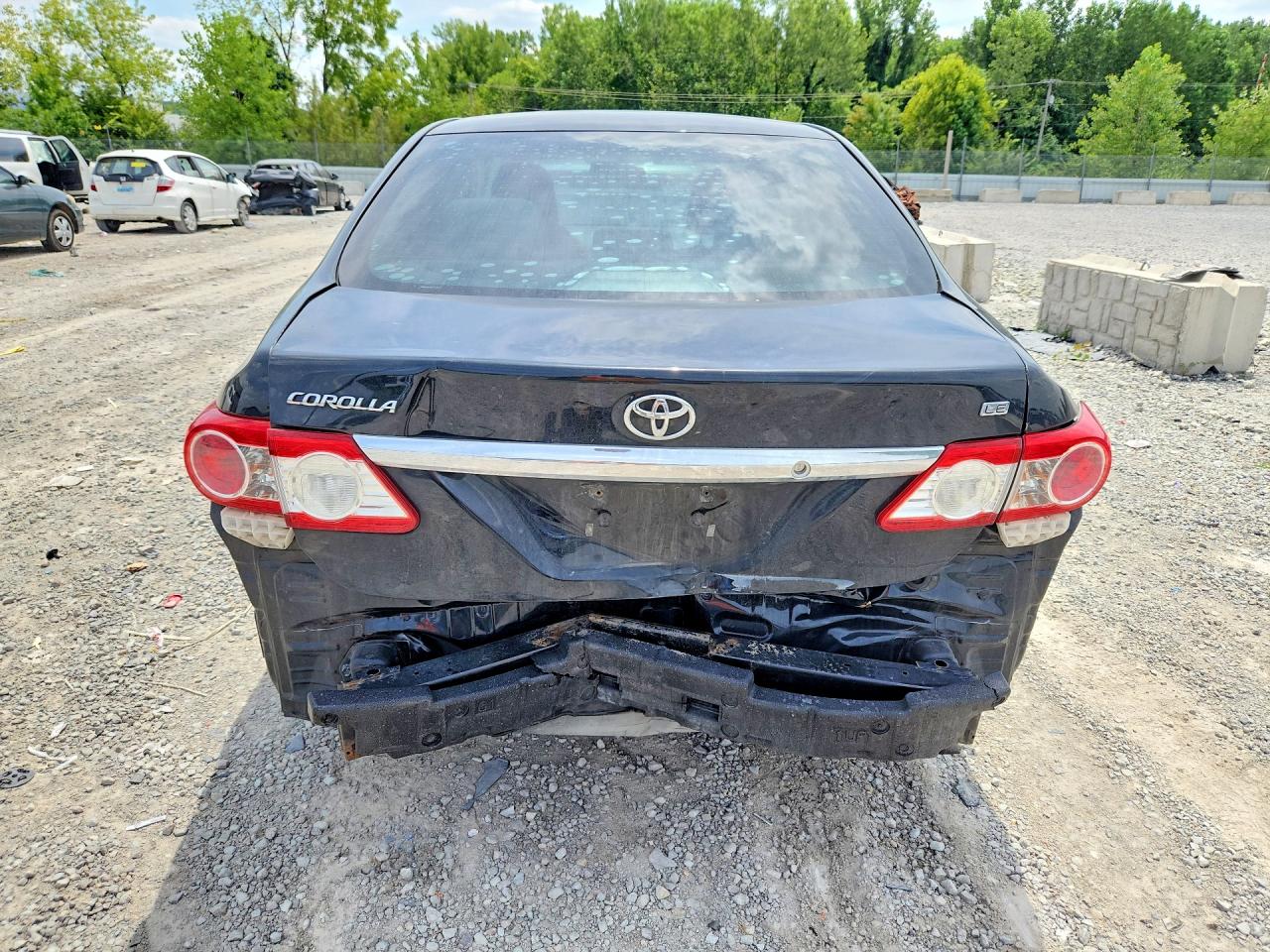 2011 Toyota Corolla Le Black vin: 2T1BU4EEXBC753875
