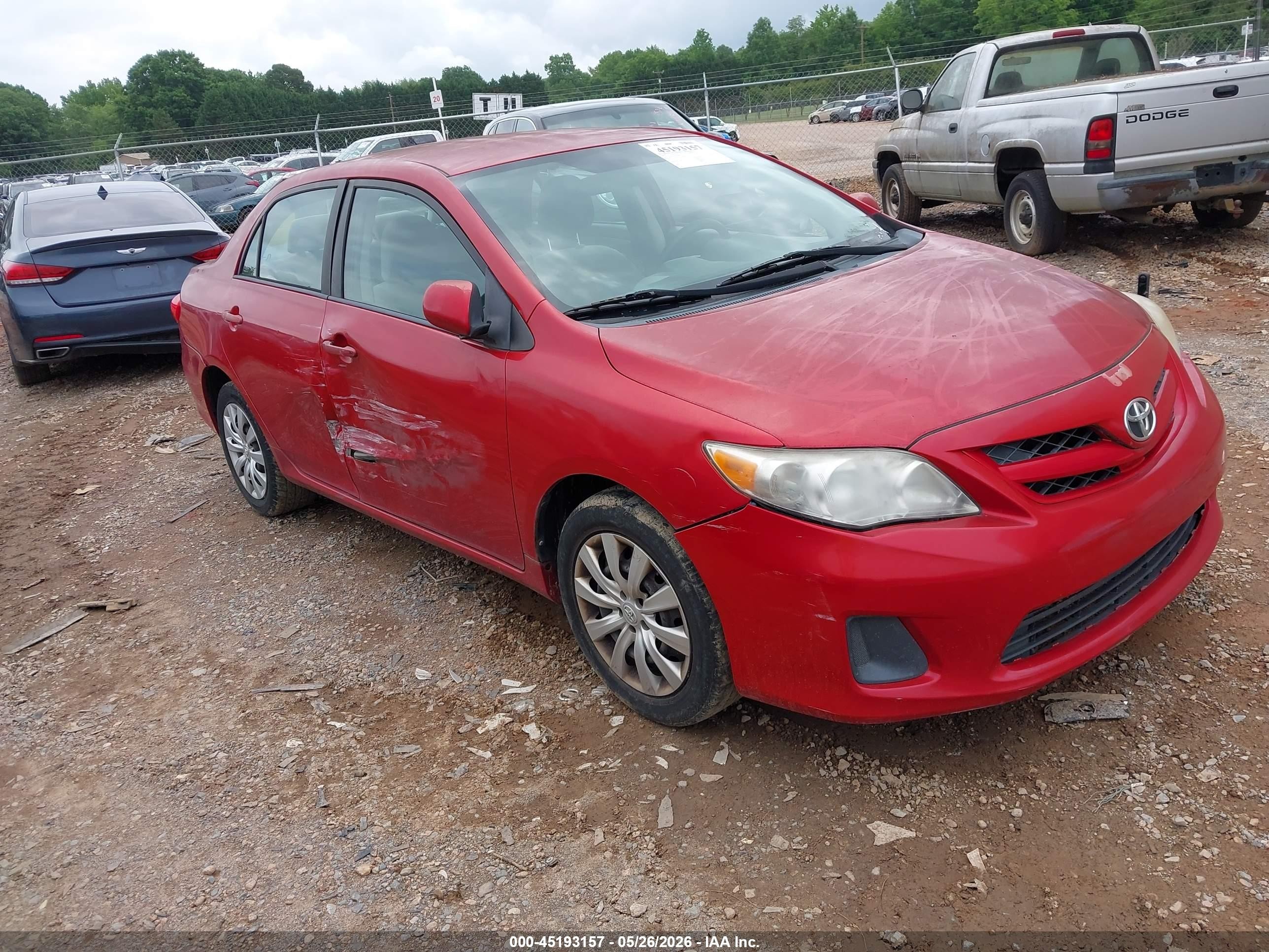2012 Toyota Corolla Le Red vin: 2T1BU4EEXCC774839