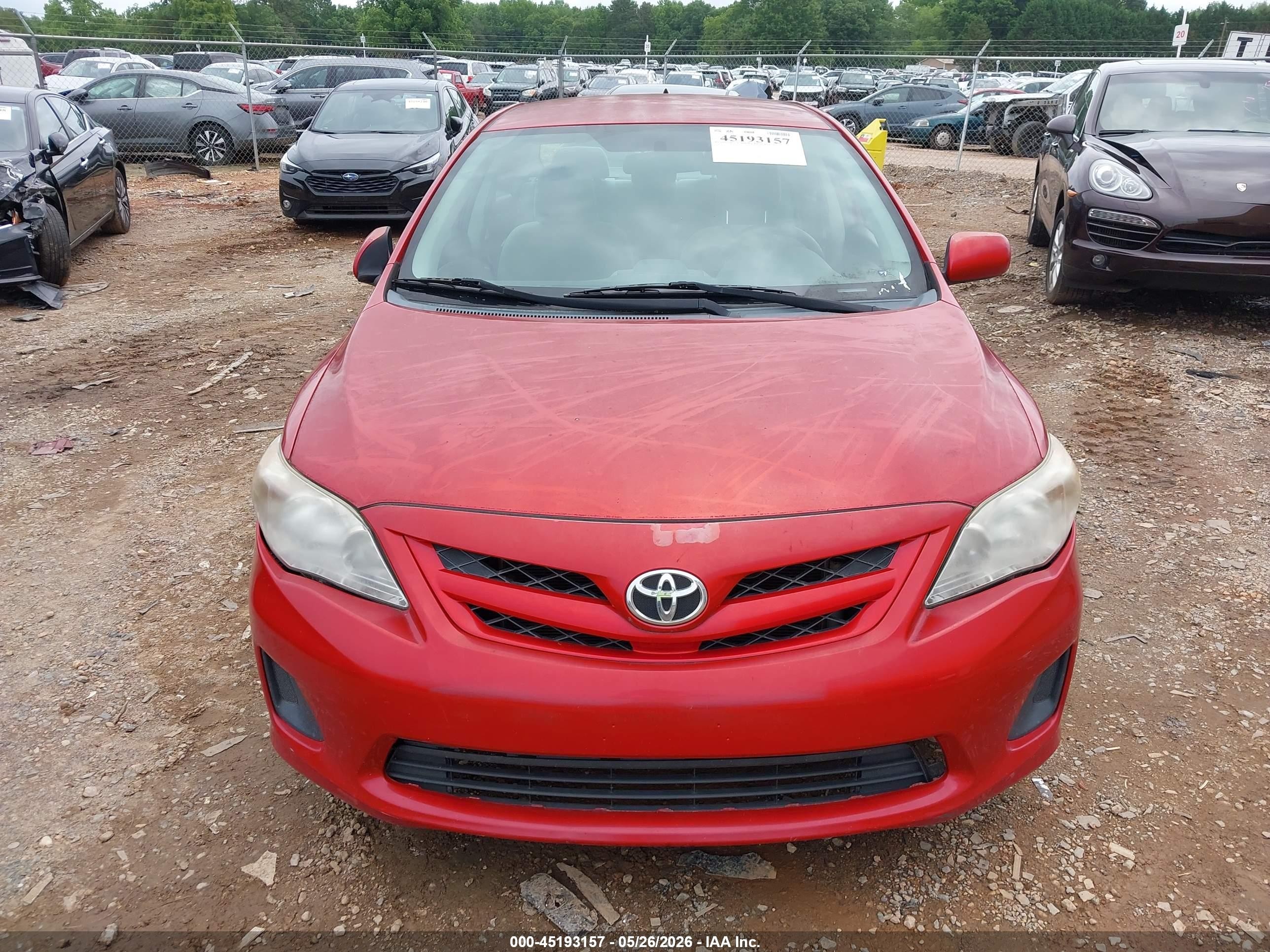 2012 Toyota Corolla Le Red vin: 2T1BU4EEXCC774839