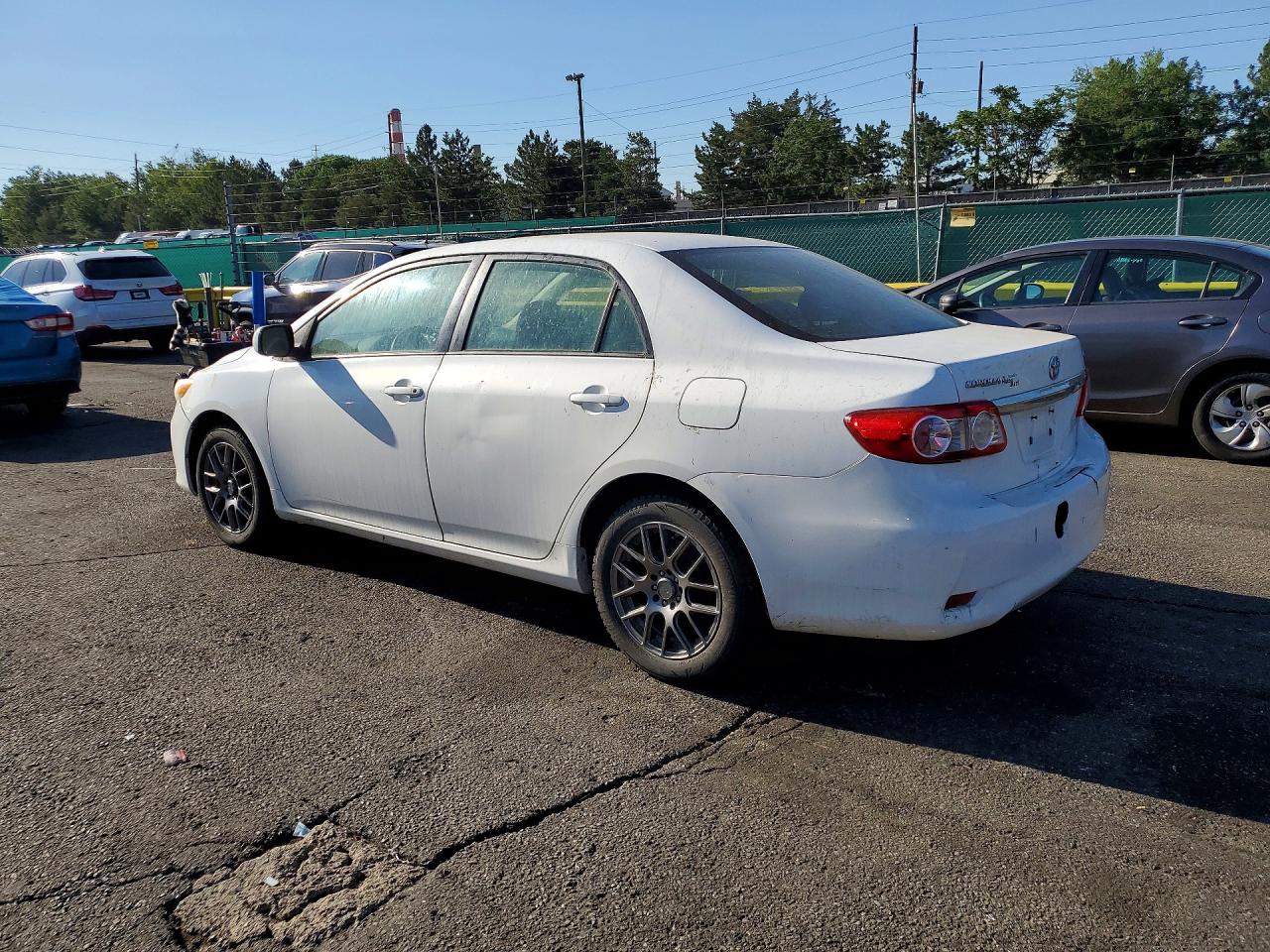 2012 Toyota Corolla Le White vin: 2T1BU4EEXCC776056