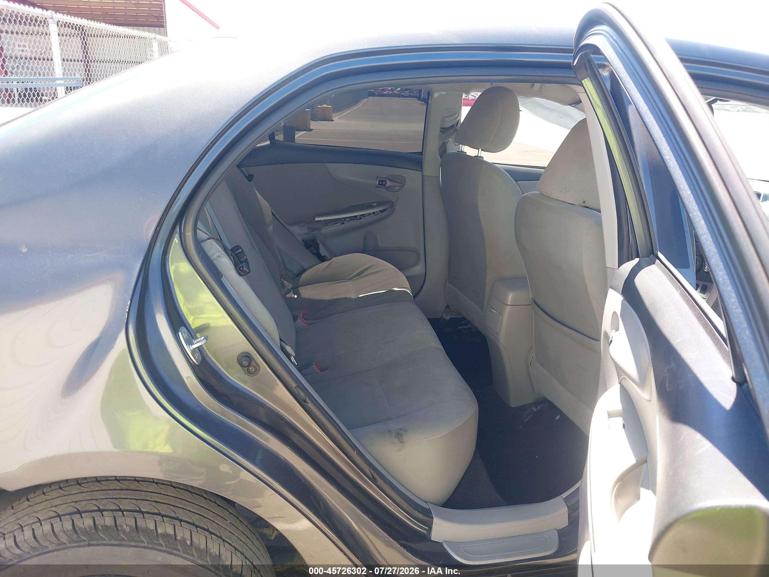 2012 Toyota Corolla Le Gray vin: 2T1BU4EEXCC788904