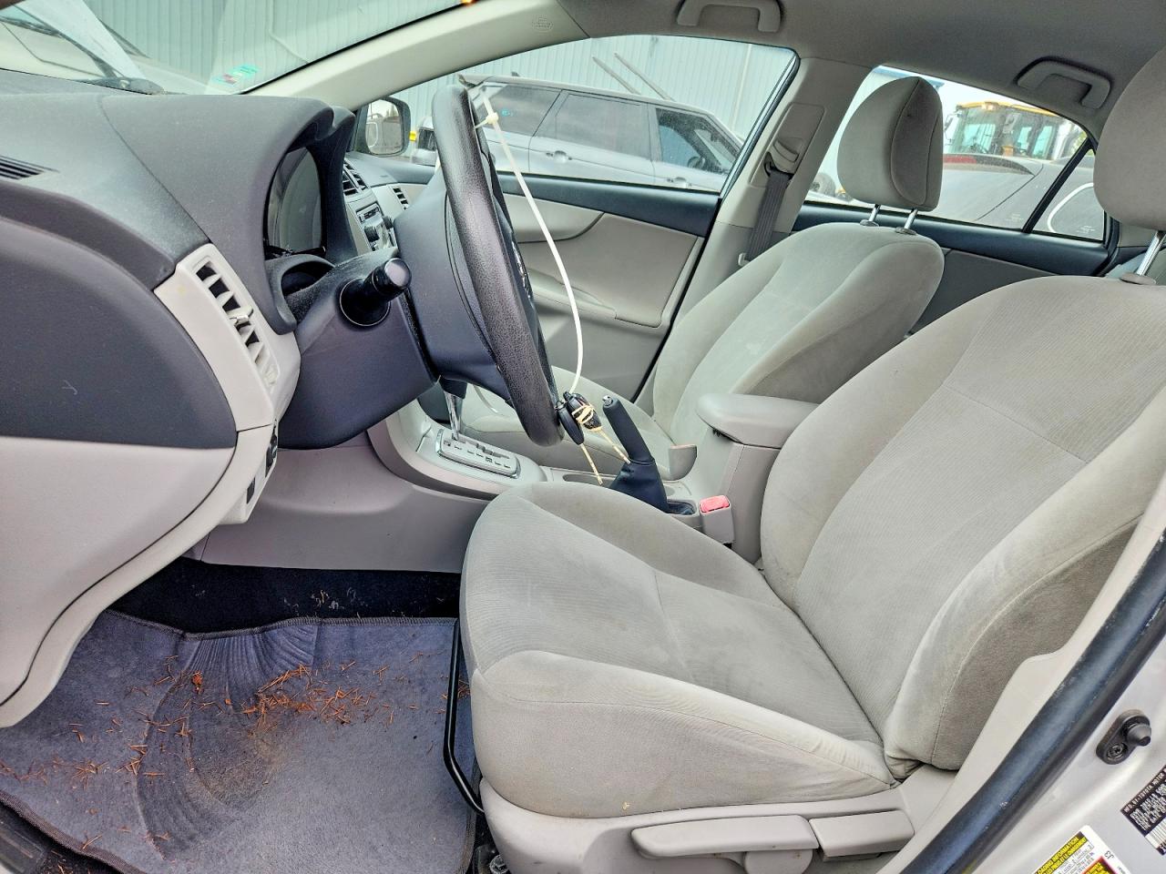 2012 Toyota Corolla Le Silver vin: 2T1BU4EEXCC831475