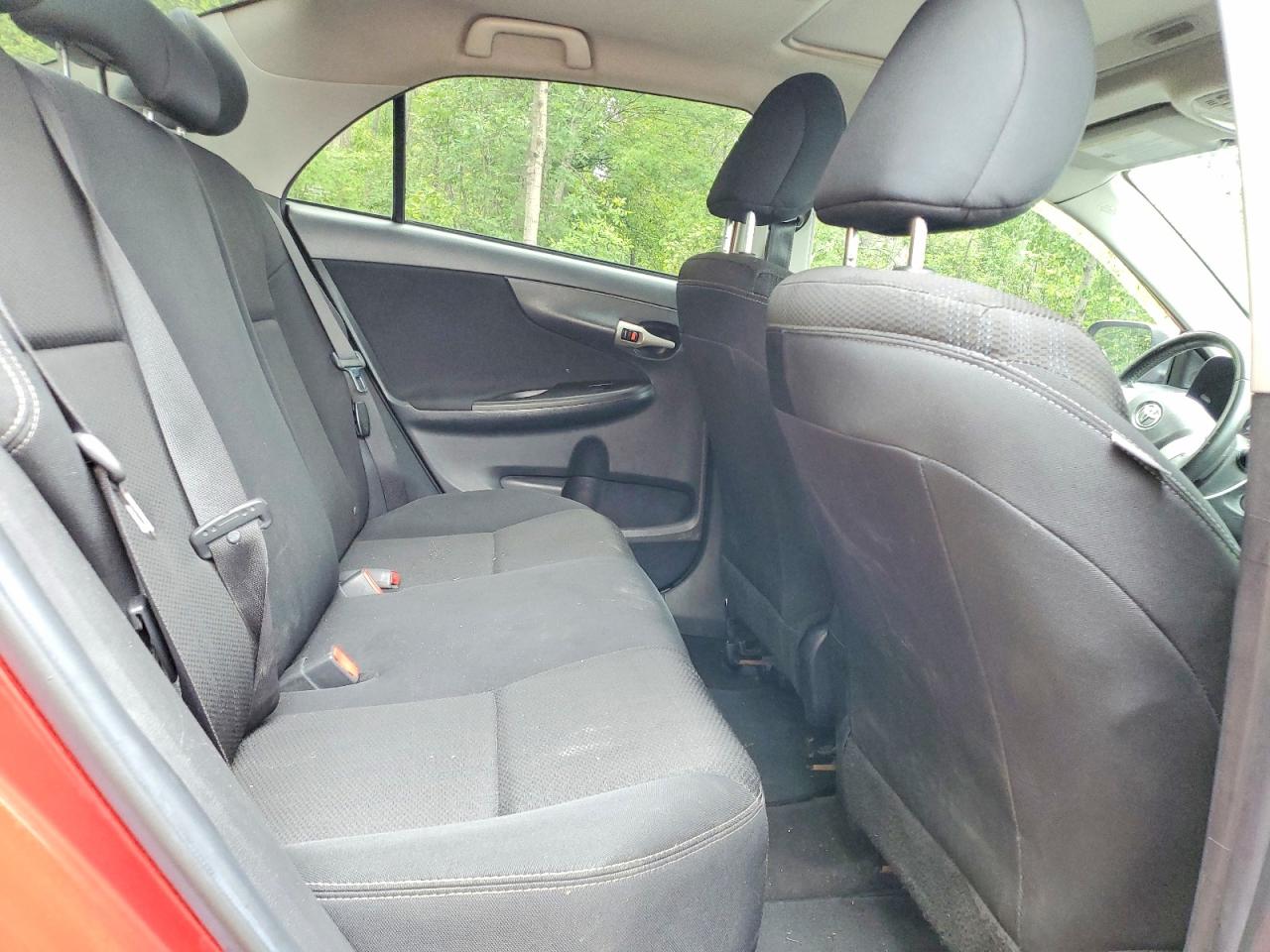 2012 Toyota Corolla L Red vin: 2T1BU4EEXCC861737