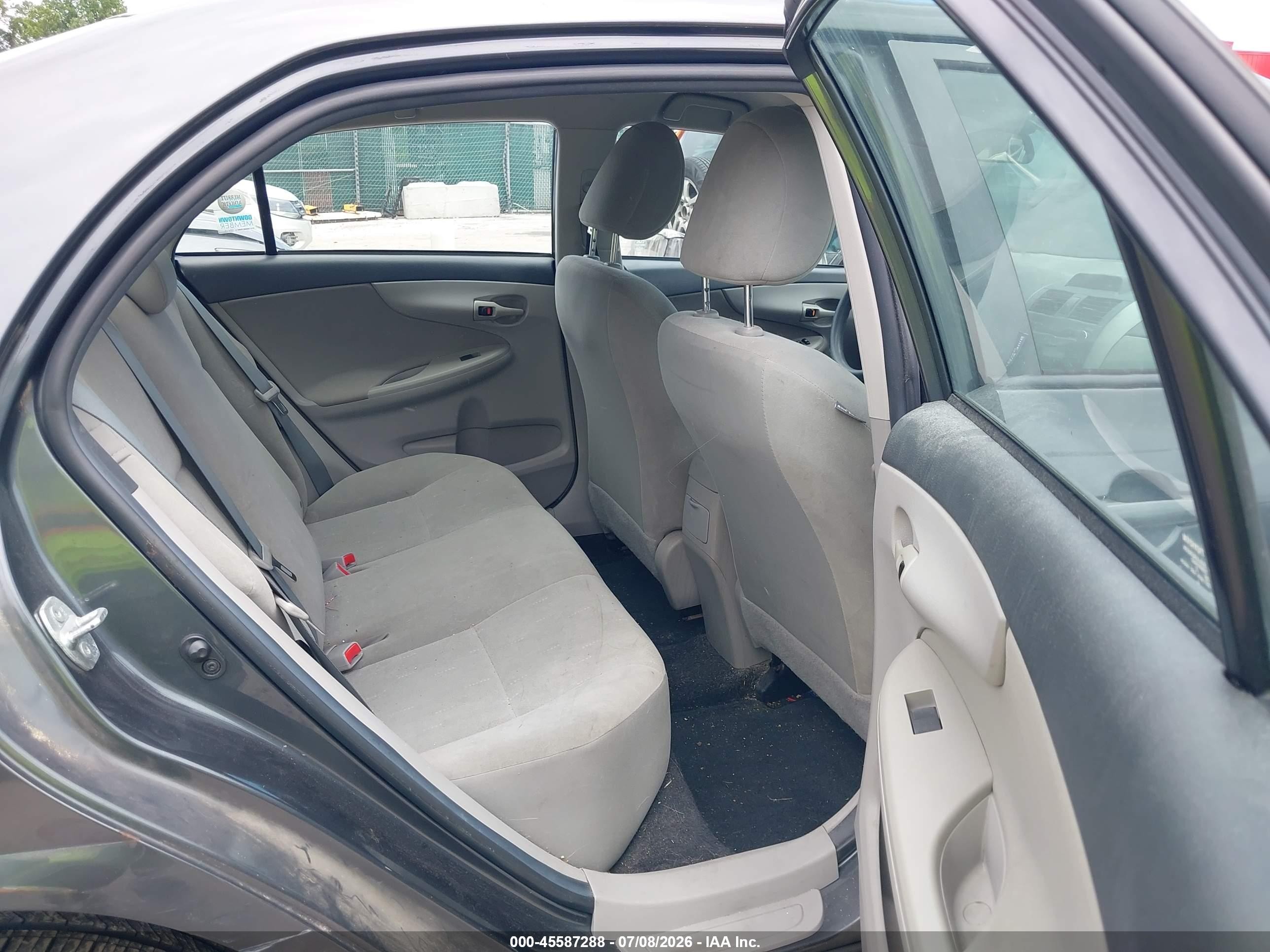 2012 Toyota Corolla L Gray vin: 2T1BU4EEXCC875878
