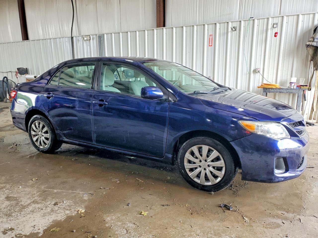 2012 Toyota Corolla Le Blue vin: 2T1BU4EEXCC891868