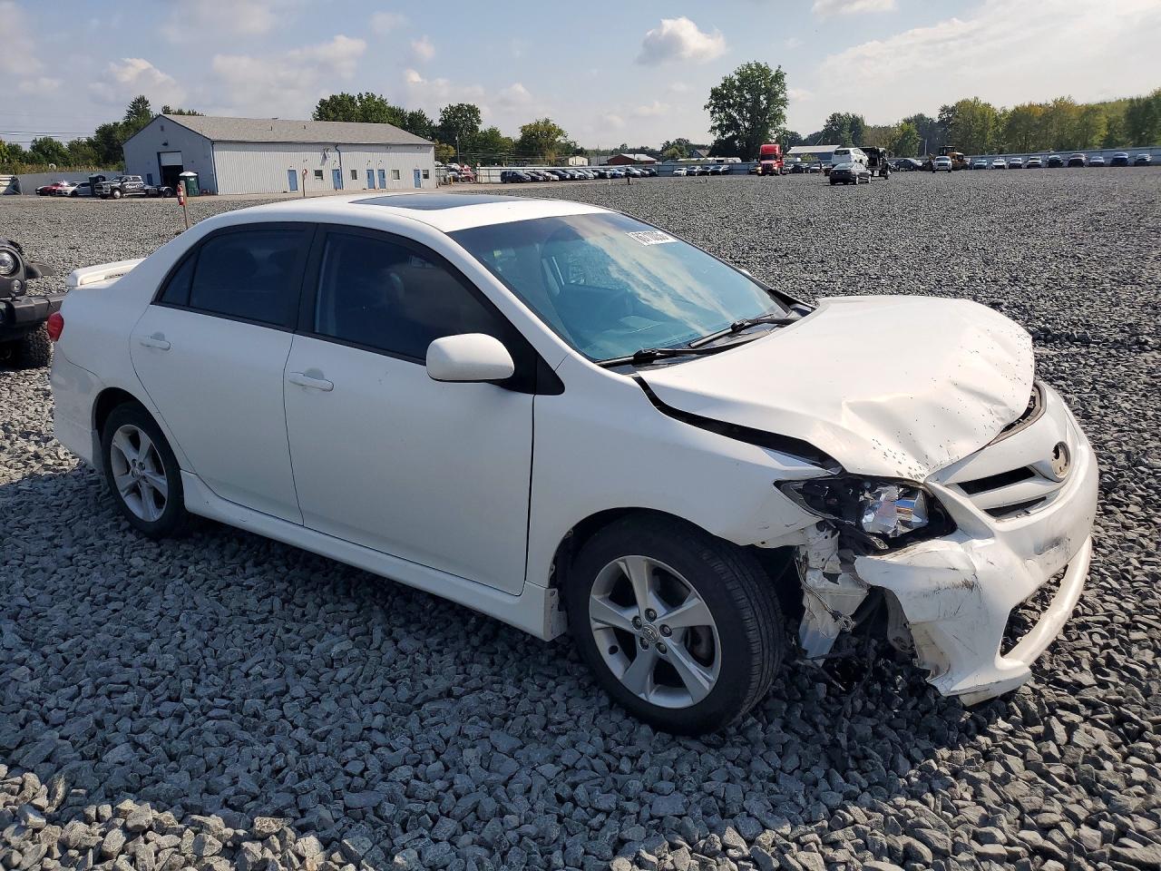 2012 Toyota Corolla S Белый vin: 2T1BU4EEXCC901945