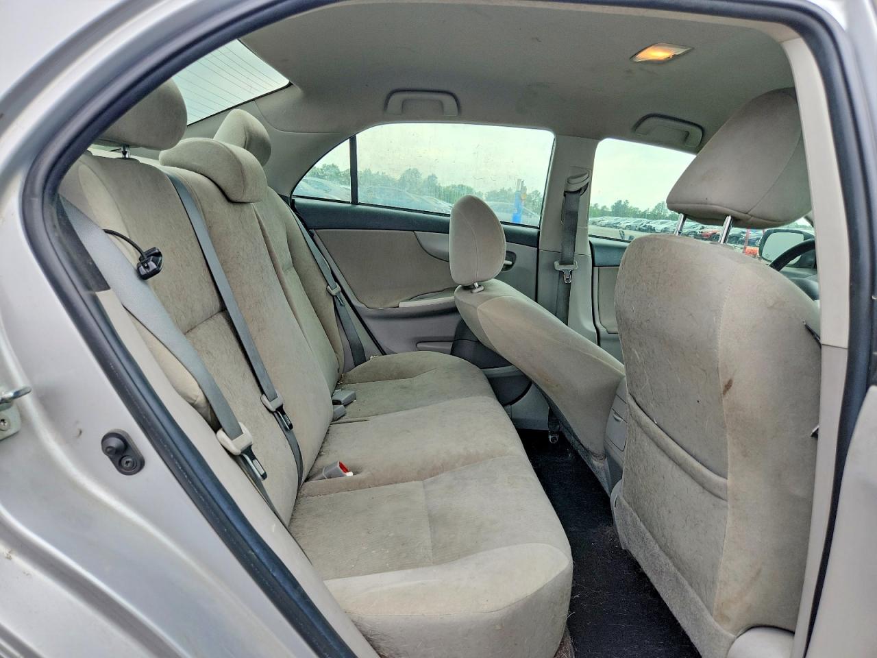 2012 Toyota Corolla Le Silver vin: 2T1BU4EEXCC914999