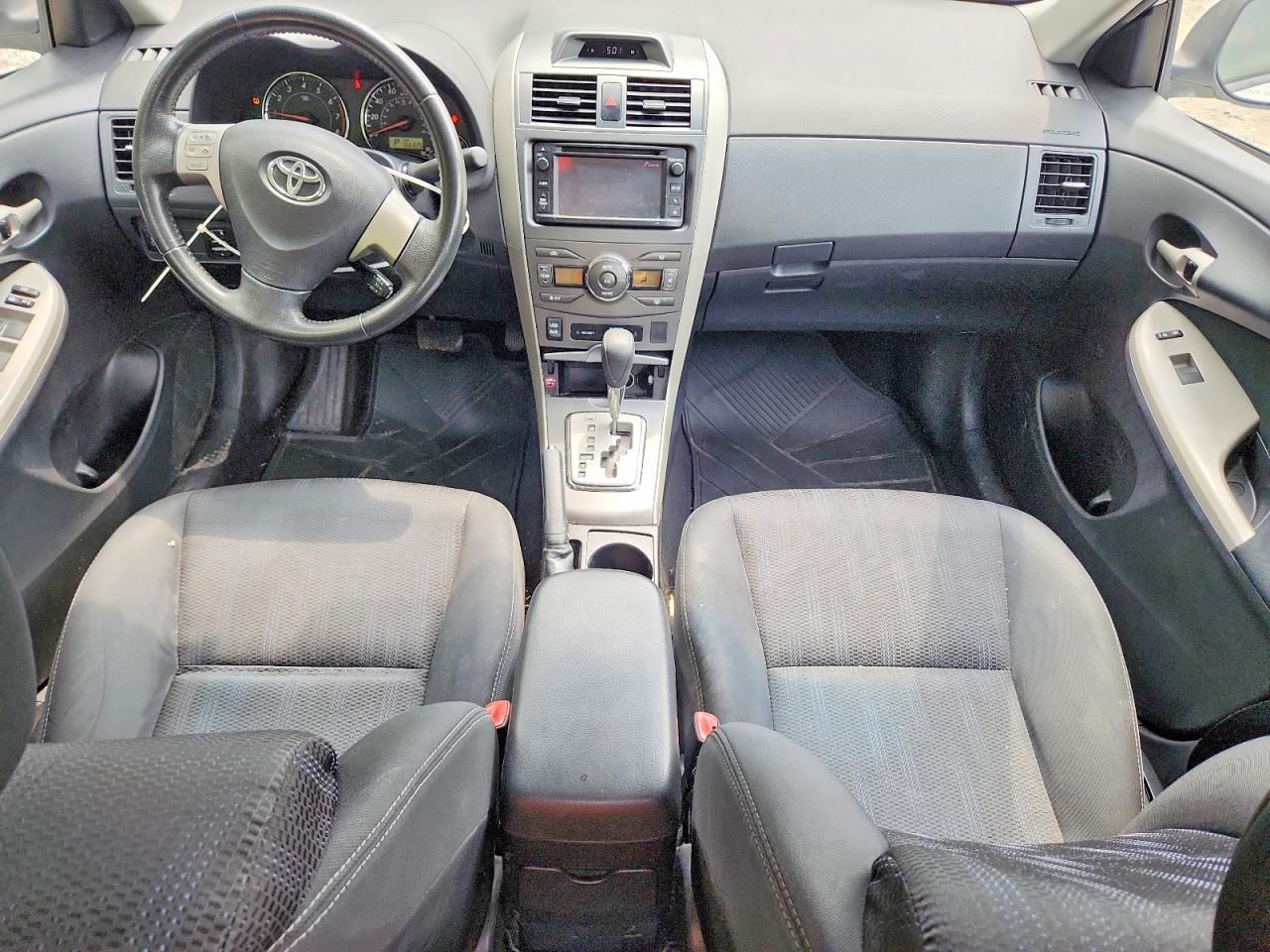 2013 Toyota Corolla S White vin: 2T1BU4EEXDC015027