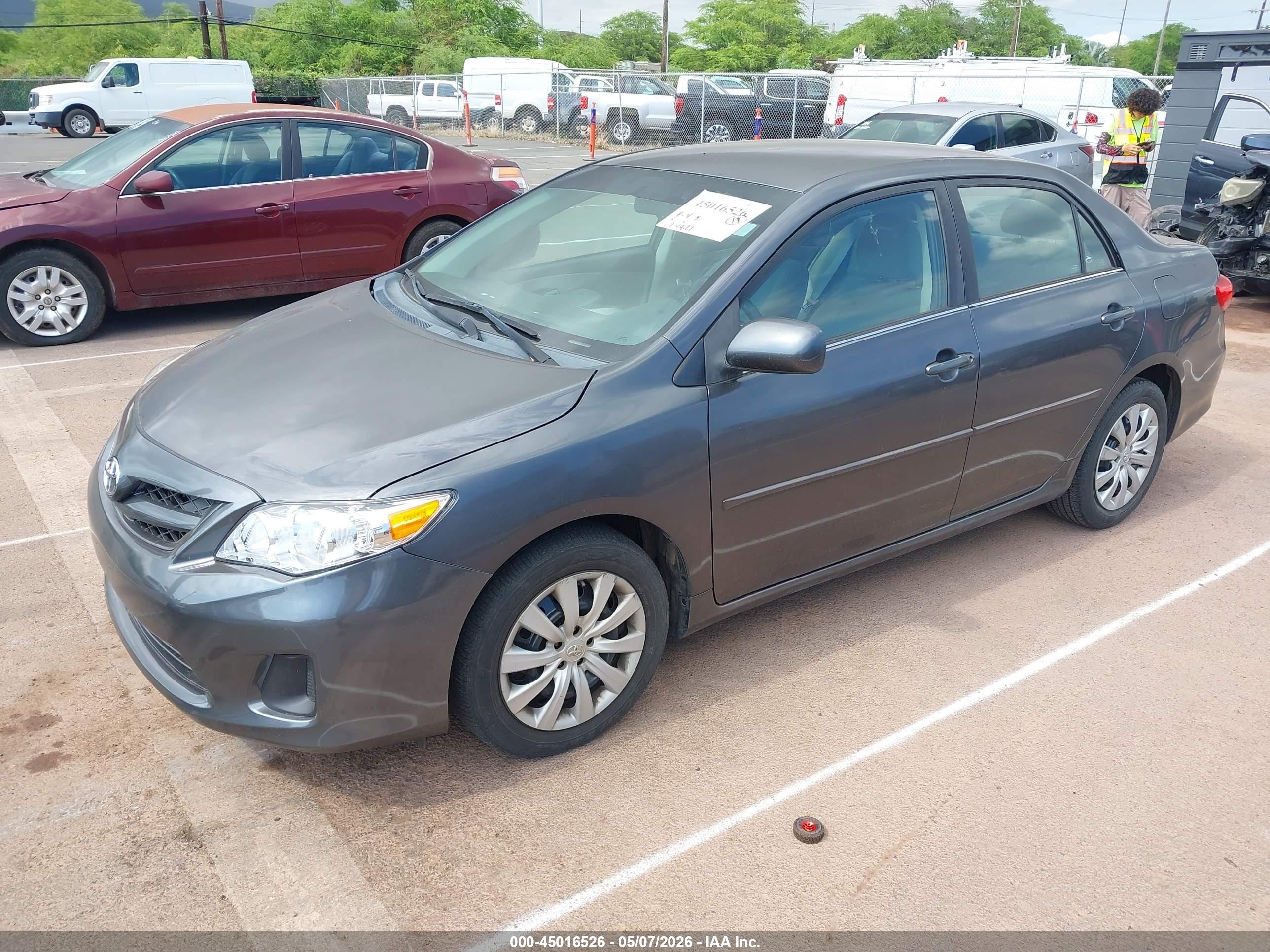 2013 Toyota Corolla Le/le Special Edition Gray vin: 2T1BU4EEXDC018090