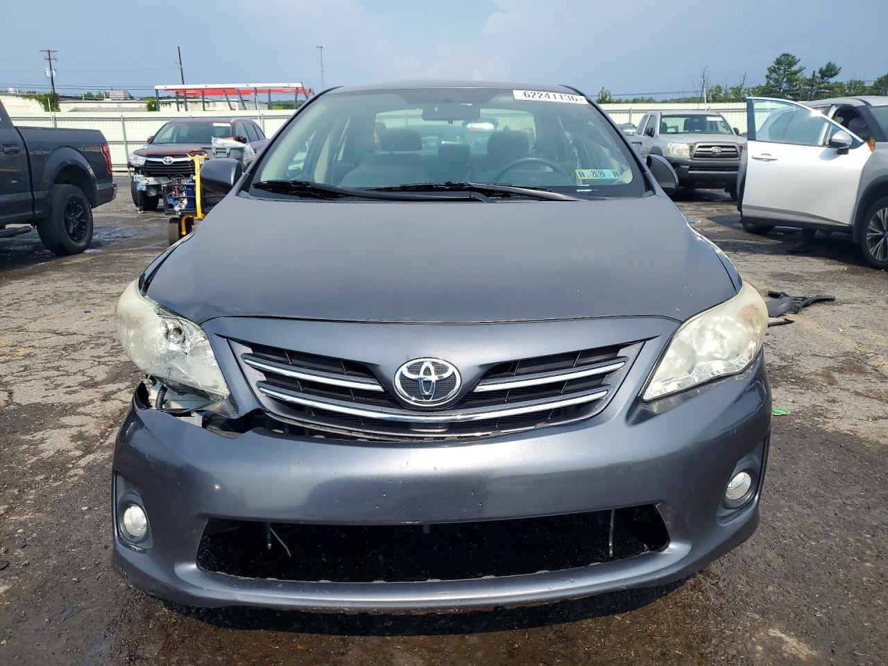 2013 Toyota Corolla Le Gray vin: 2T1BU4EEXDC021605