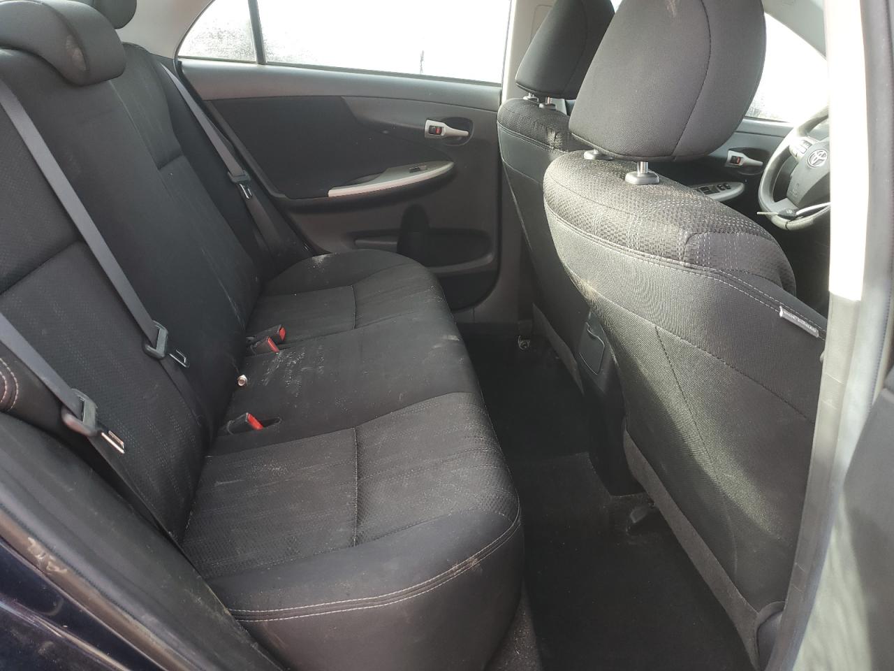 2013 Toyota Corolla Base Blue vin: 2T1BU4EEXDC055477