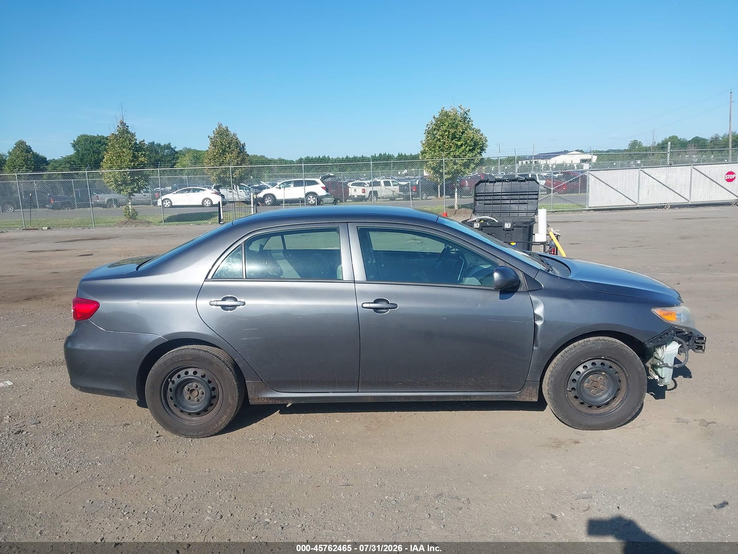 2013 Toyota Corolla L Gray vin: 2T1BU4EEXDC058444