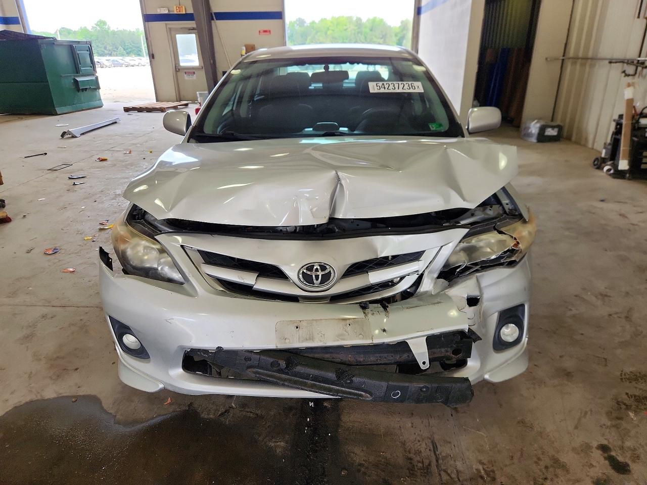 2013 Toyota Corolla S Silver vin: 2T1BU4EEXDC062882