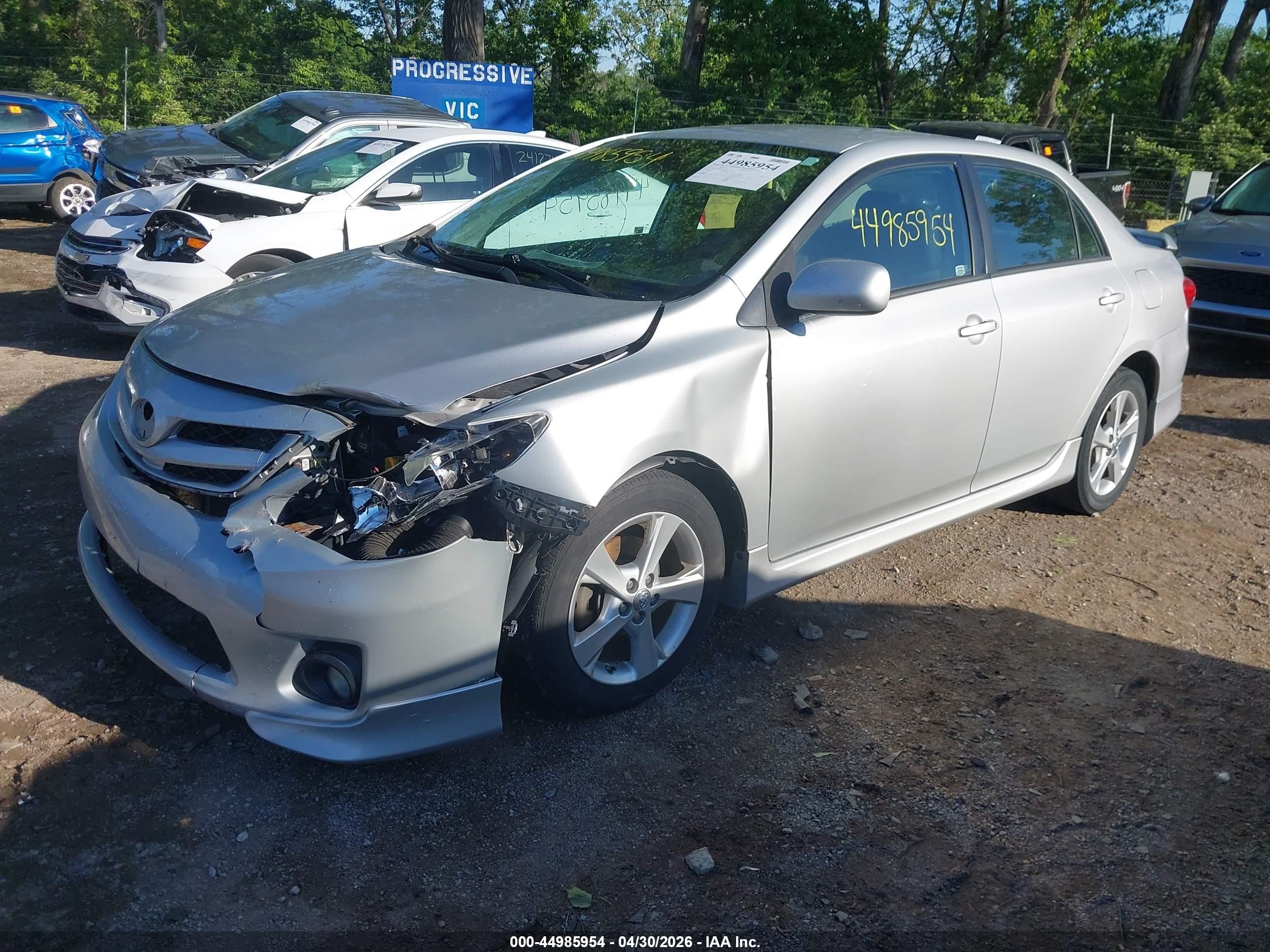 2013 Toyota Corolla S Silver vin: 2T1BU4EEXDC063224