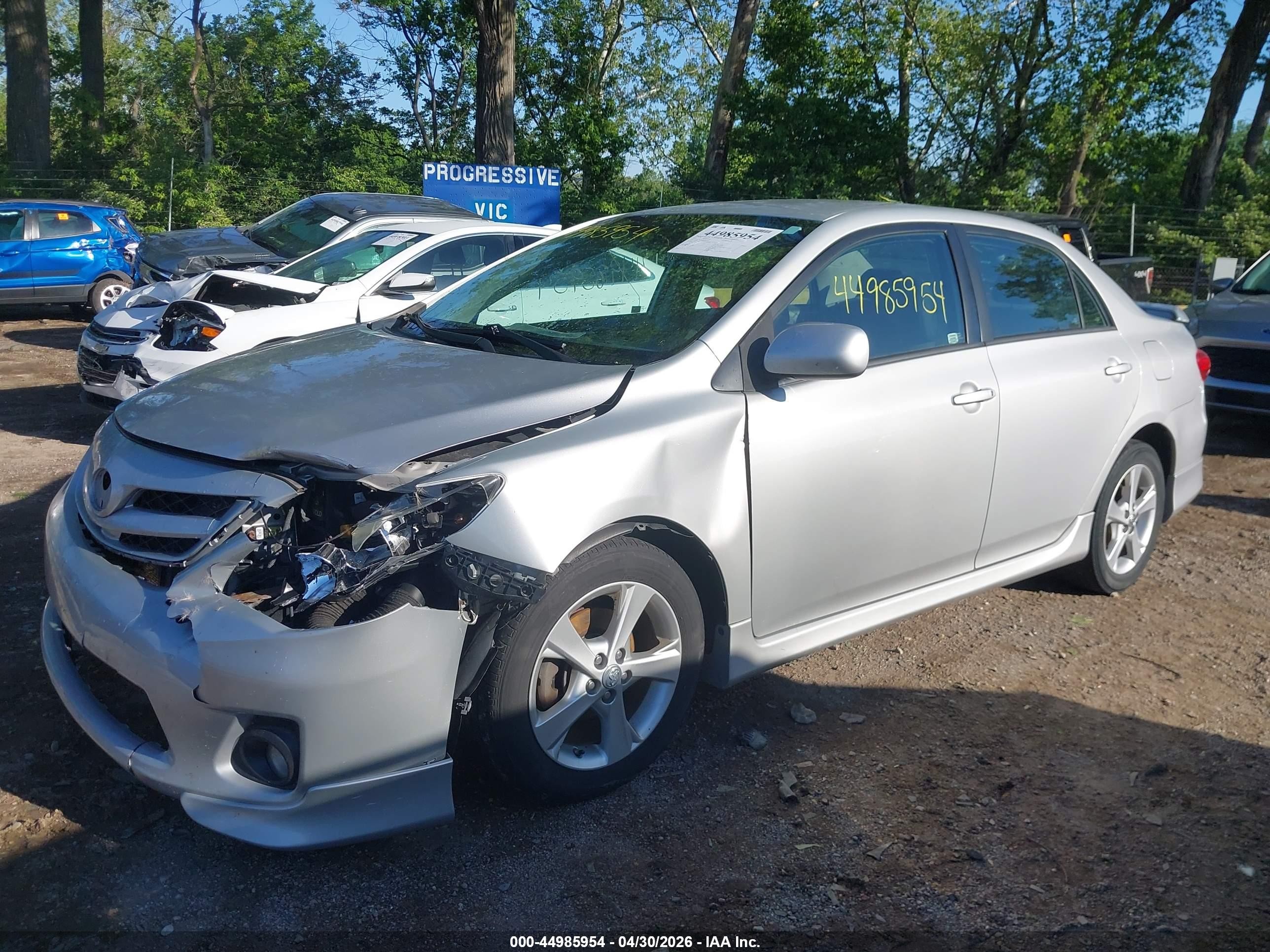 2013 Toyota Corolla S Silver vin: 2T1BU4EEXDC063224