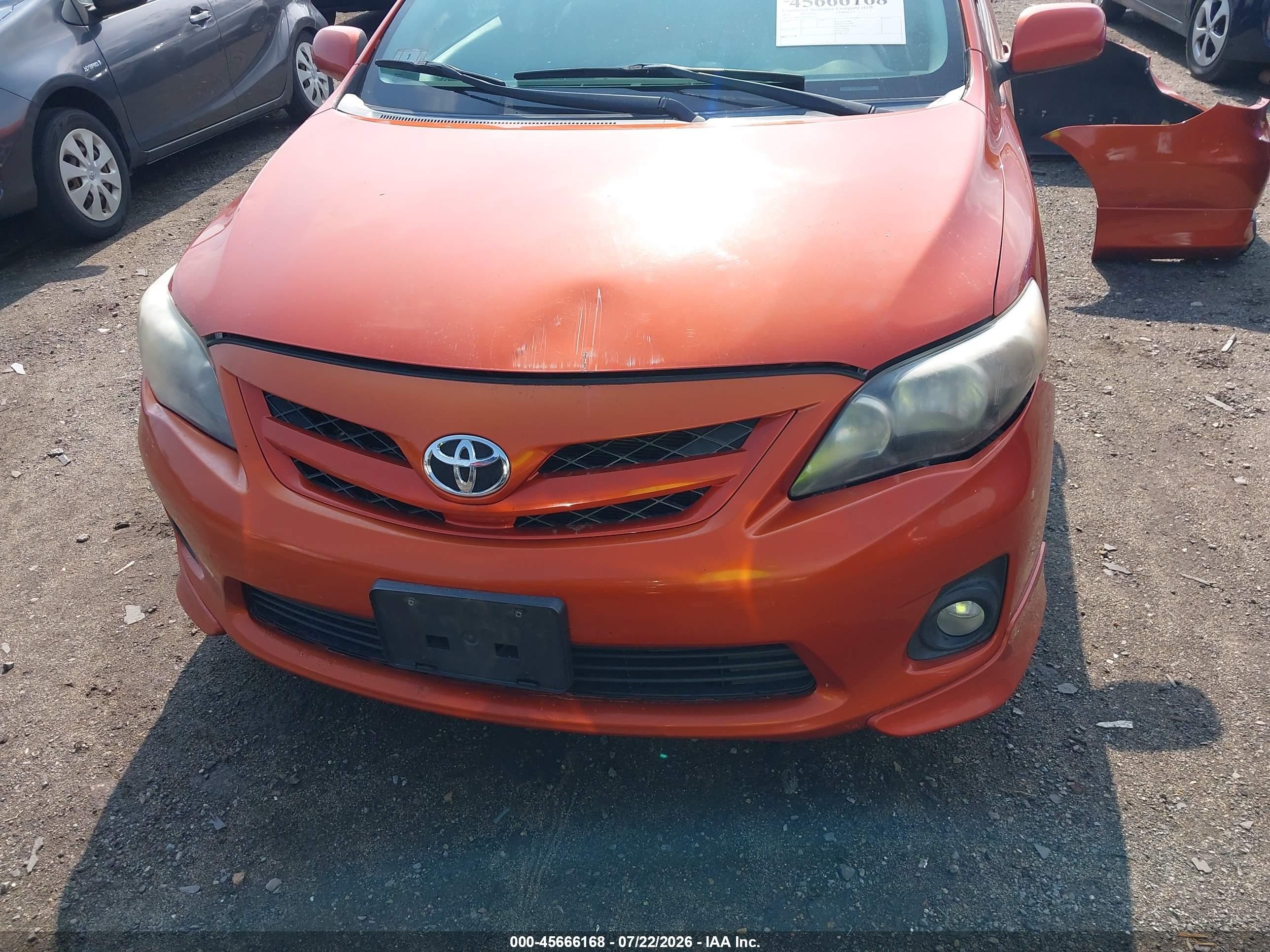 2013 Toyota Corolla S Special Edition Orange vin: 2T1BU4EEXDC086115
