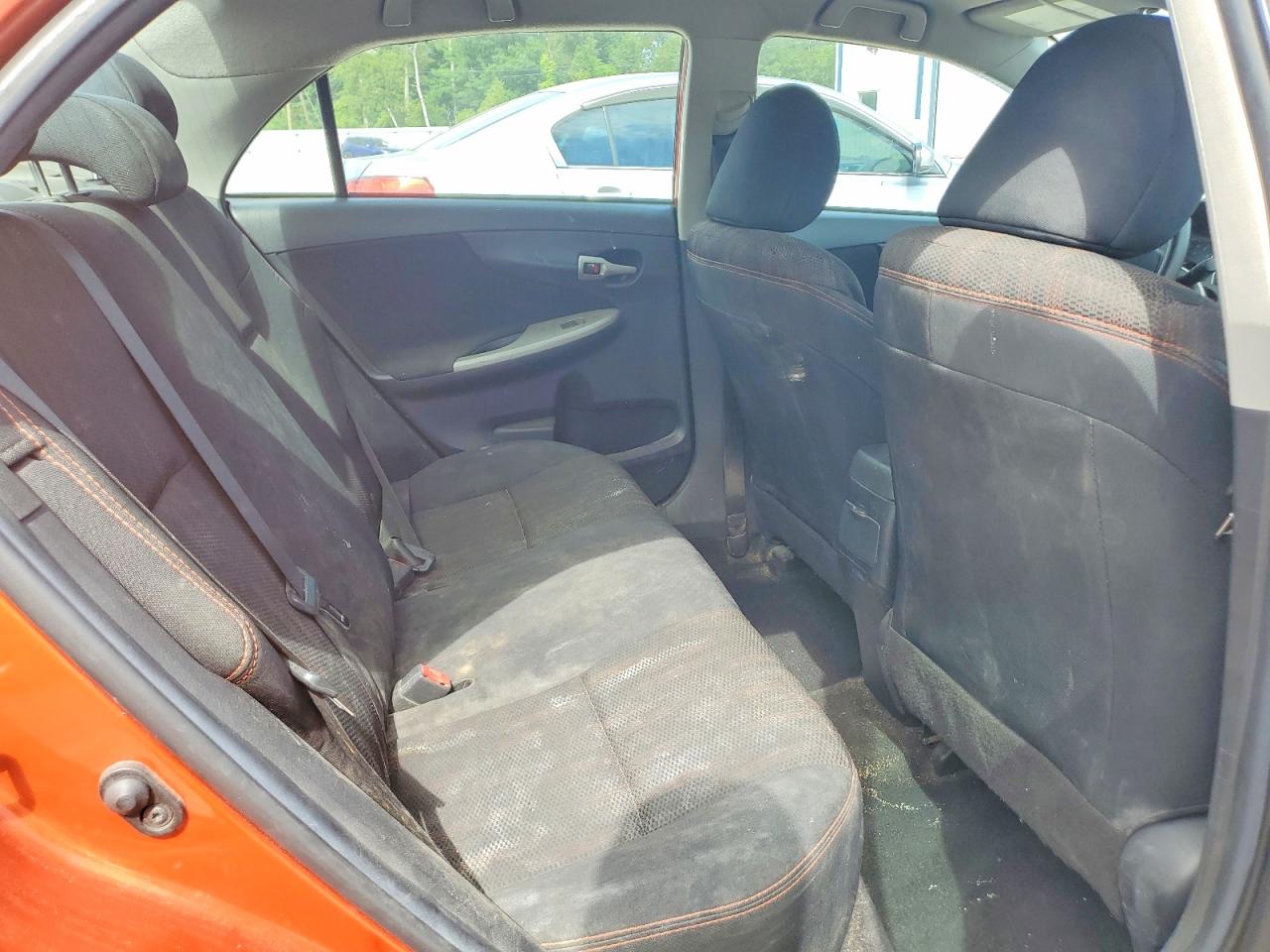 2013 Toyota Corolla S Special Edition Orange vin: 2T1BU4EEXDC092075