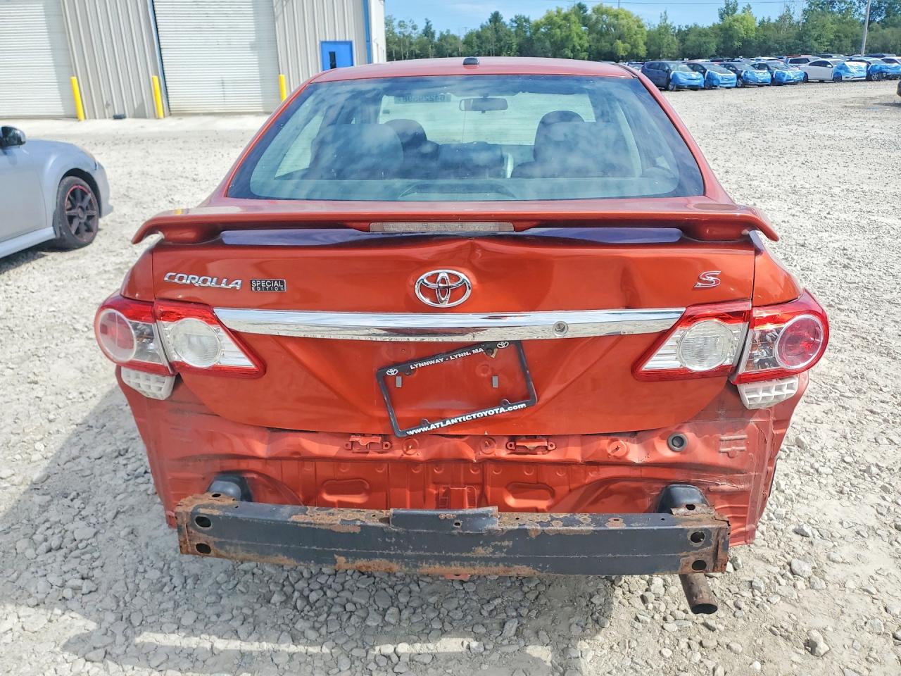 2013 Toyota Corolla S Special Edition Orange vin: 2T1BU4EEXDC092075