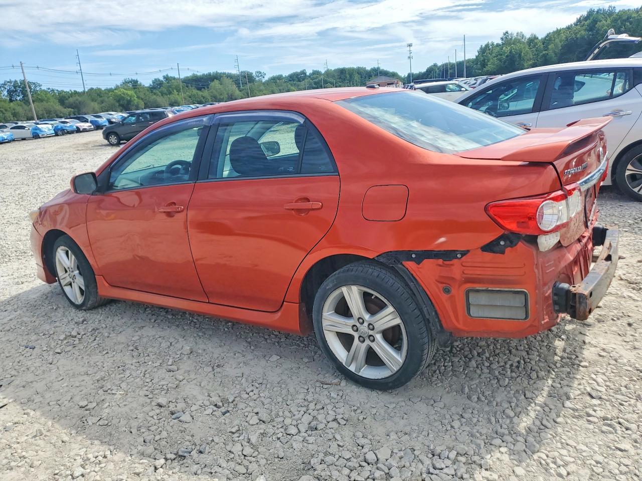 2013 Toyota Corolla S Special Edition Orange vin: 2T1BU4EEXDC092075