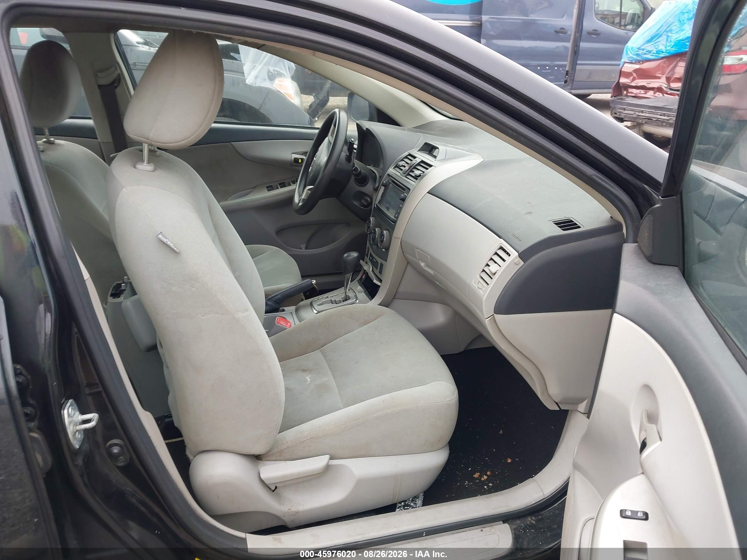 2013 Toyota Corolla Le Black vin: 2T1BU4EEXDC094215