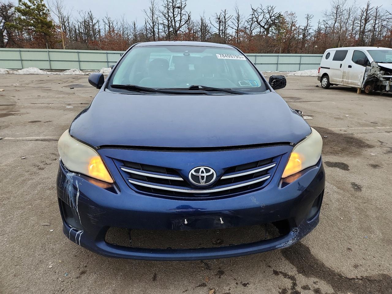 2013 Toyota Corolla Le Blue vin: 2T1BU4EEXDC104435