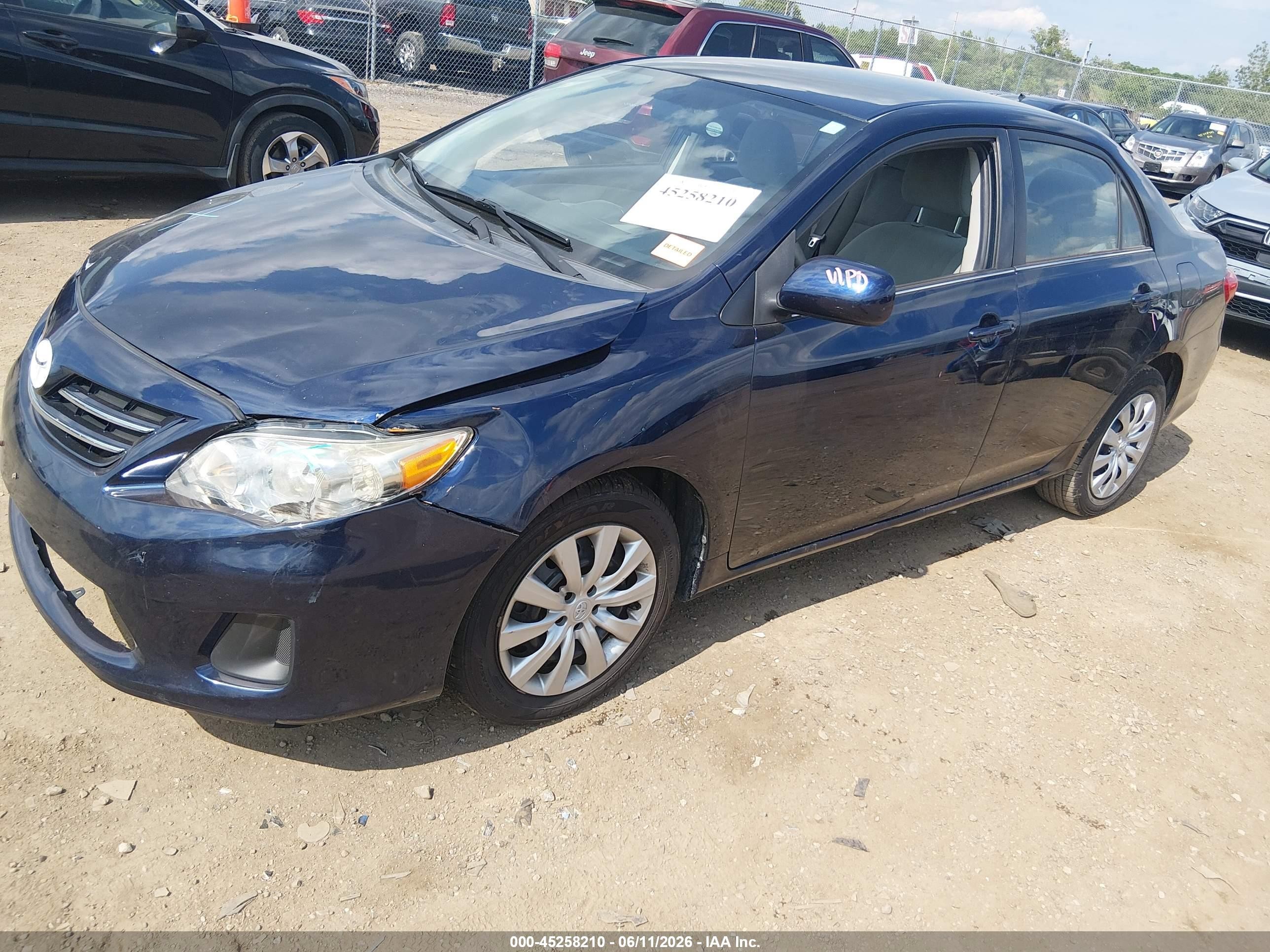 2013 Toyota Corolla Le Dark Blue vin: 2T1BU4EEXDC104810