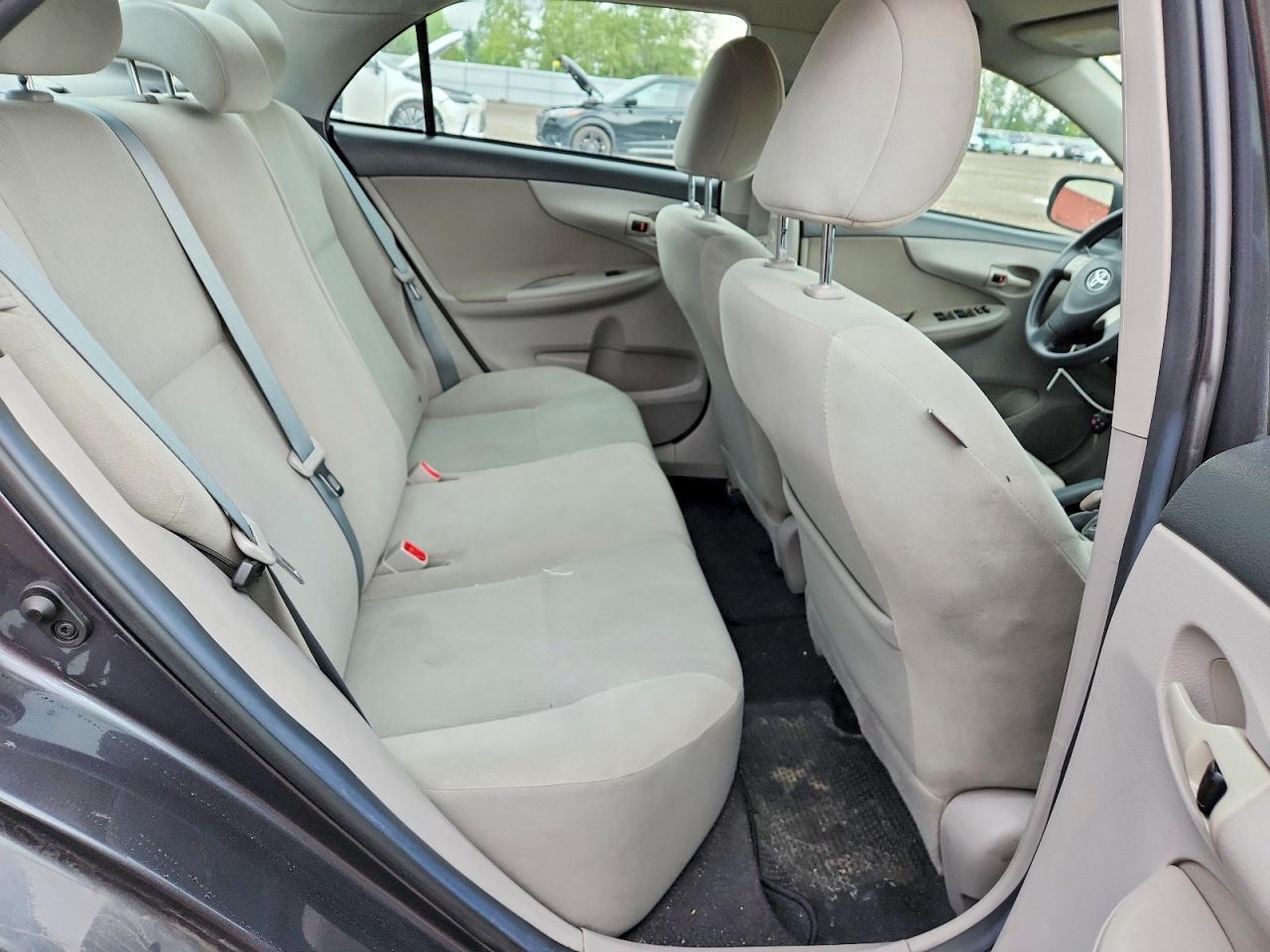 2013 Toyota Corolla L Gray vin: 2T1BU4EEXDC119338