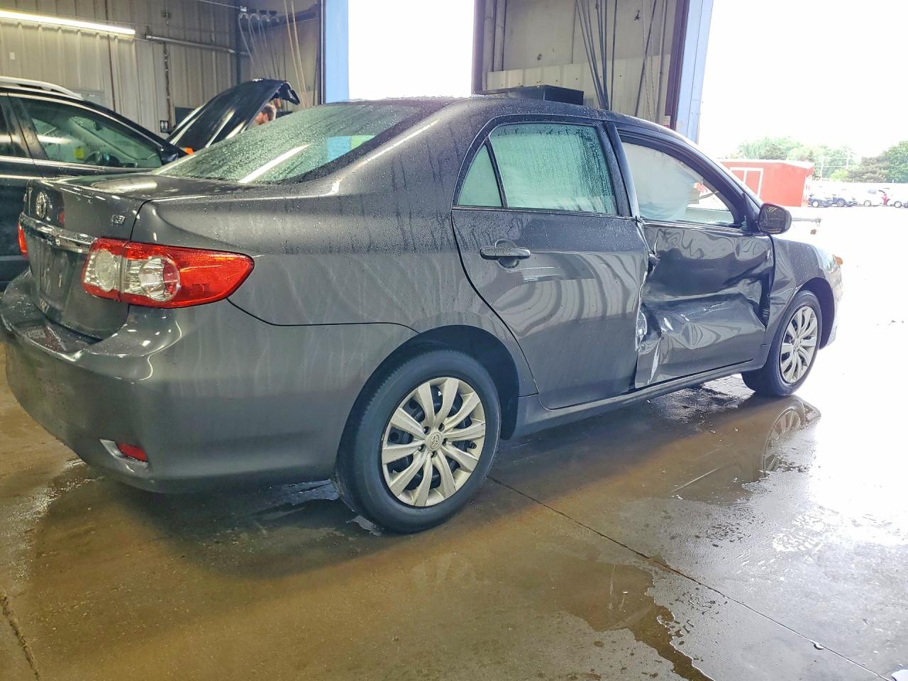 2013 Toyota Corolla Le Gray vin: 2T1BU4EEXDC121333