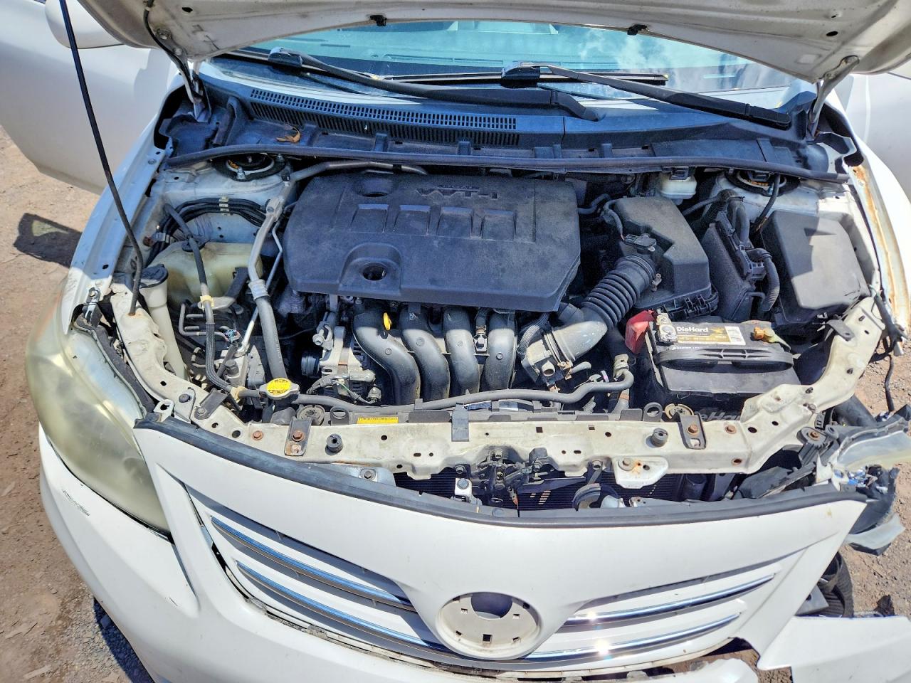 2013 Toyota Corolla Le White vin: 2T1BU4EEXDC928001