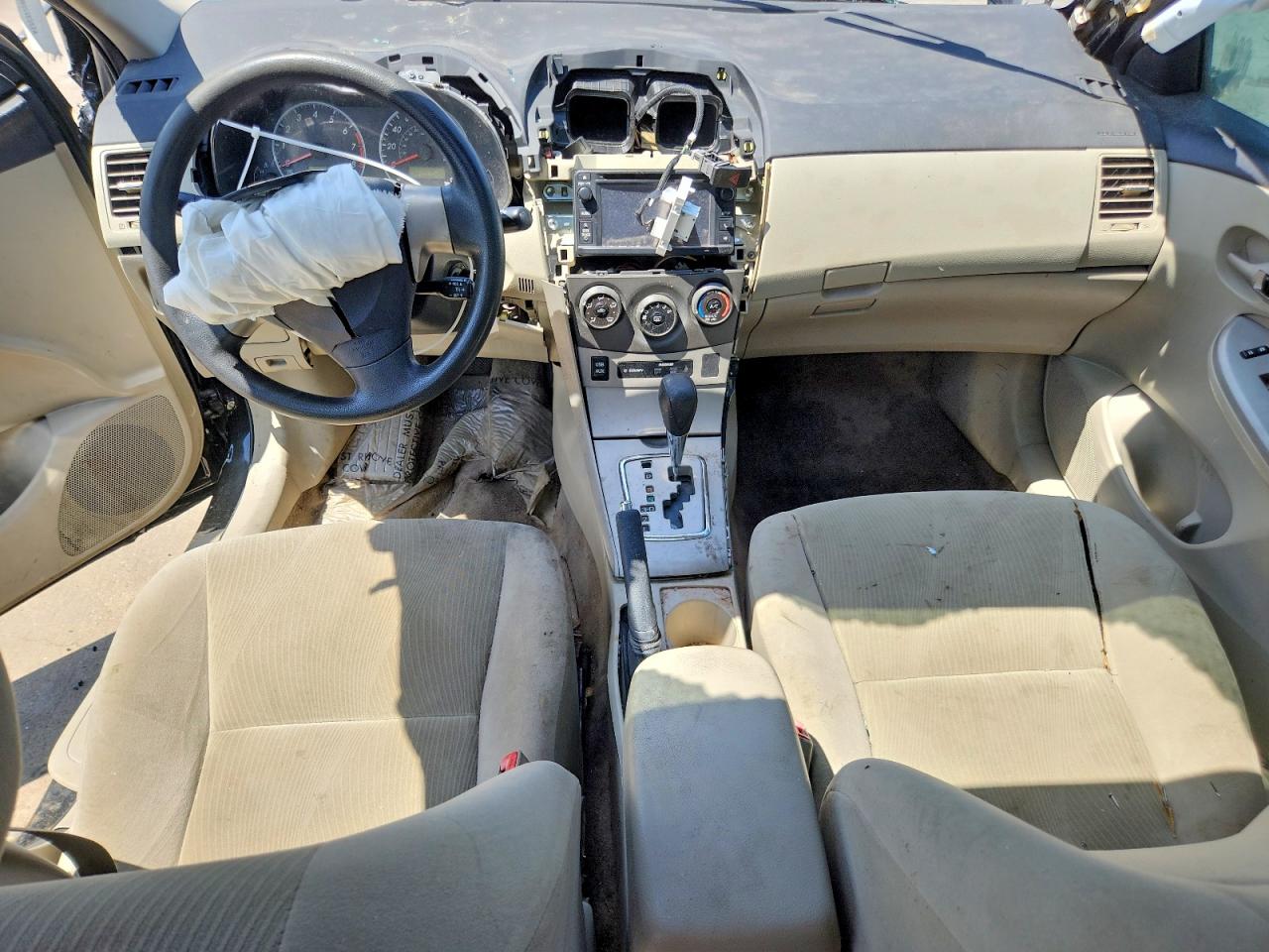 2013 Toyota Corolla Le Black vin: 2T1BU4EEXDC929780