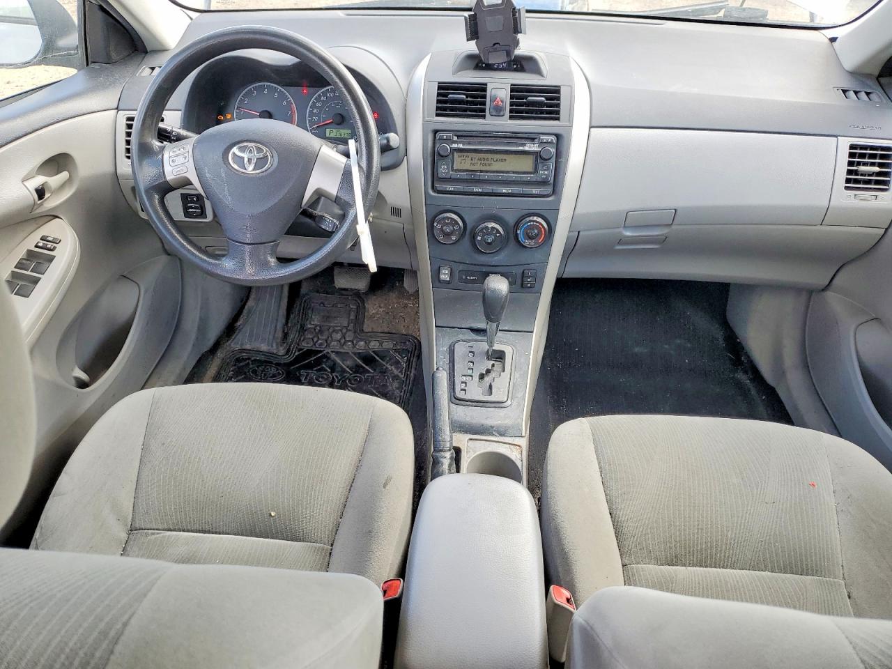 2013 Toyota Corolla L Silver vin: 2T1BU4EEXDC943484