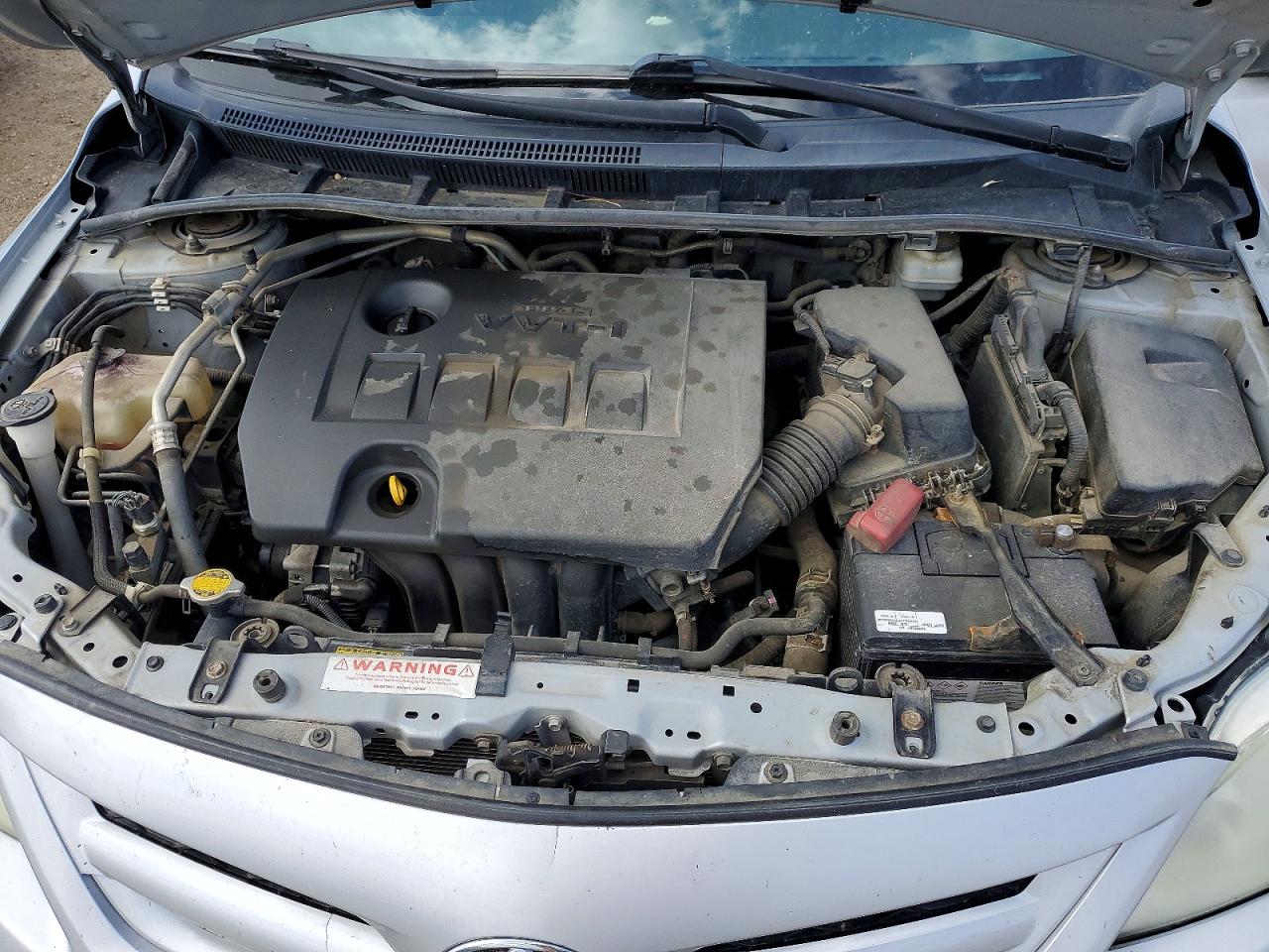 2013 Toyota Corolla L Silver vin: 2T1BU4EEXDC943484