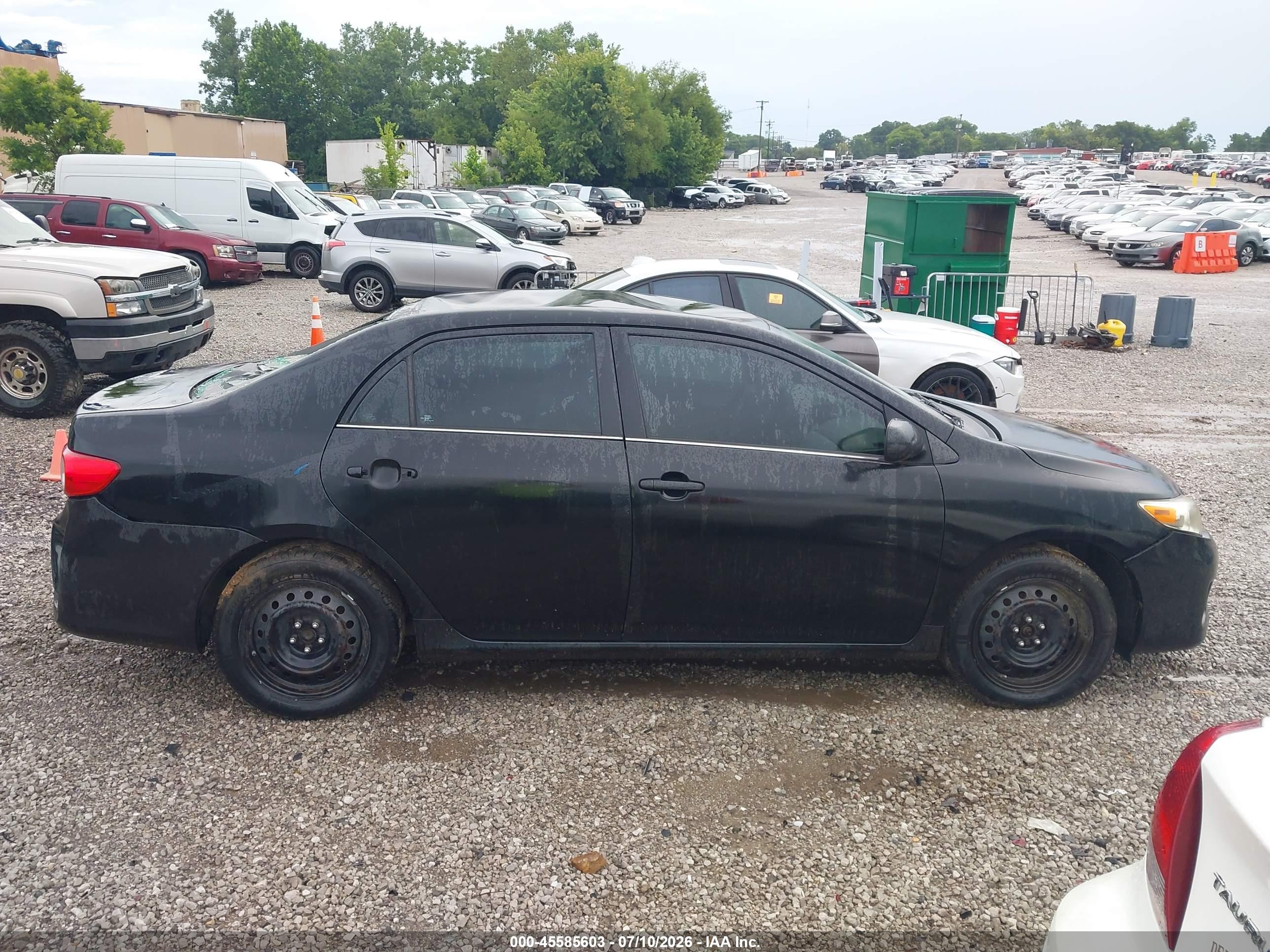 2013 Toyota Corolla Le Black vin: 2T1BU4EEXDC947857