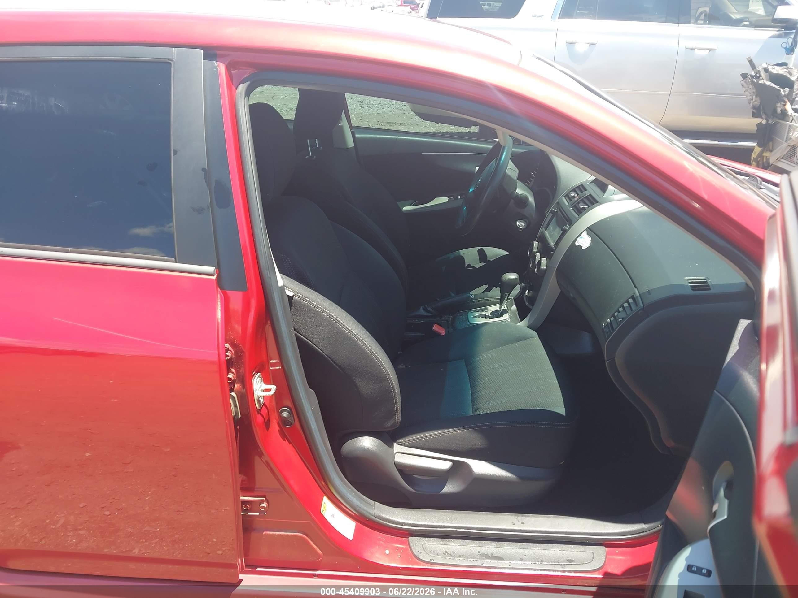 2013 Toyota Corolla S Red vin: 2T1BU4EEXDC949270